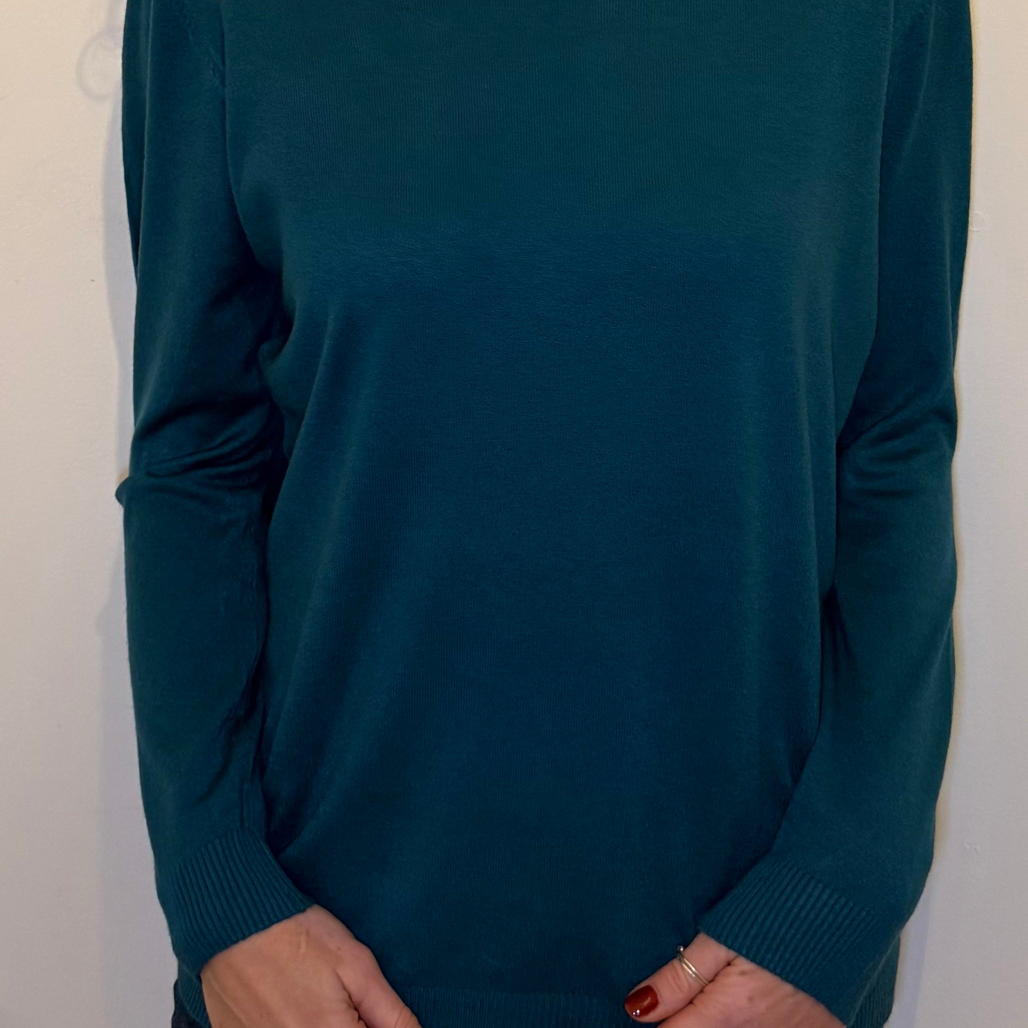 Strati Round Neck “Cashmere Feel” Jumper