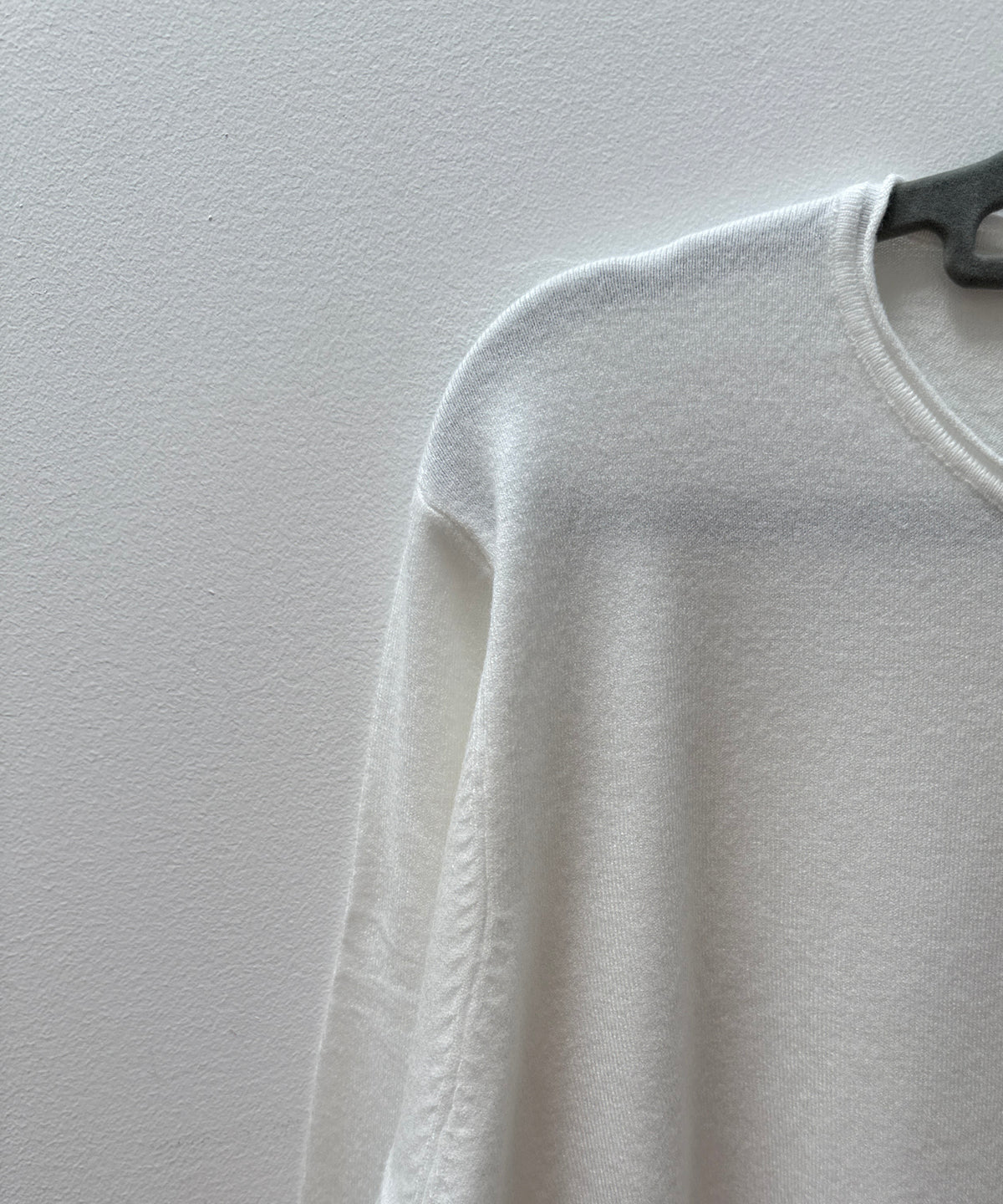 Strati Round Neck “Cashmere Feel” Jumper