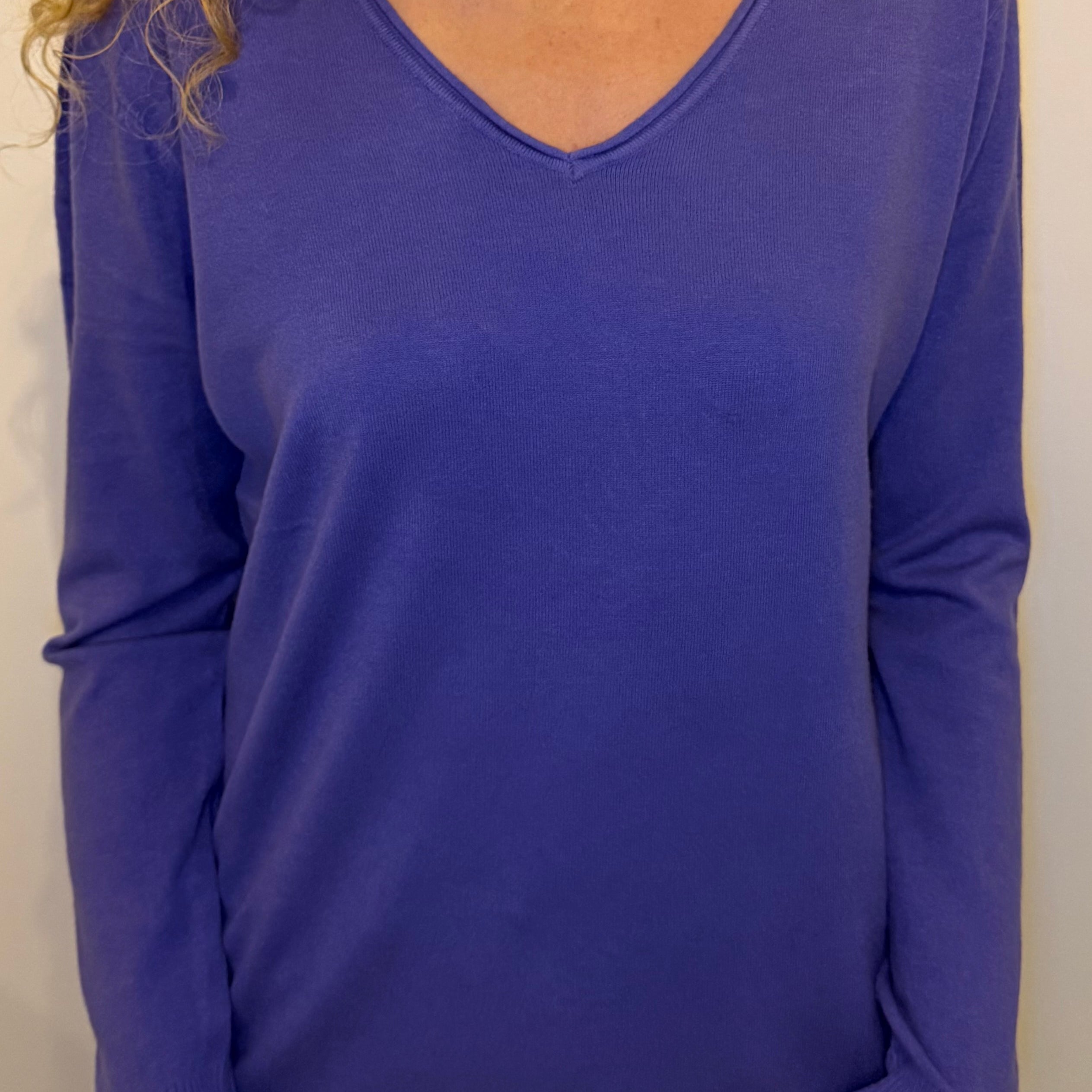 Strati V Neck “Cashmere Feel” Jumper