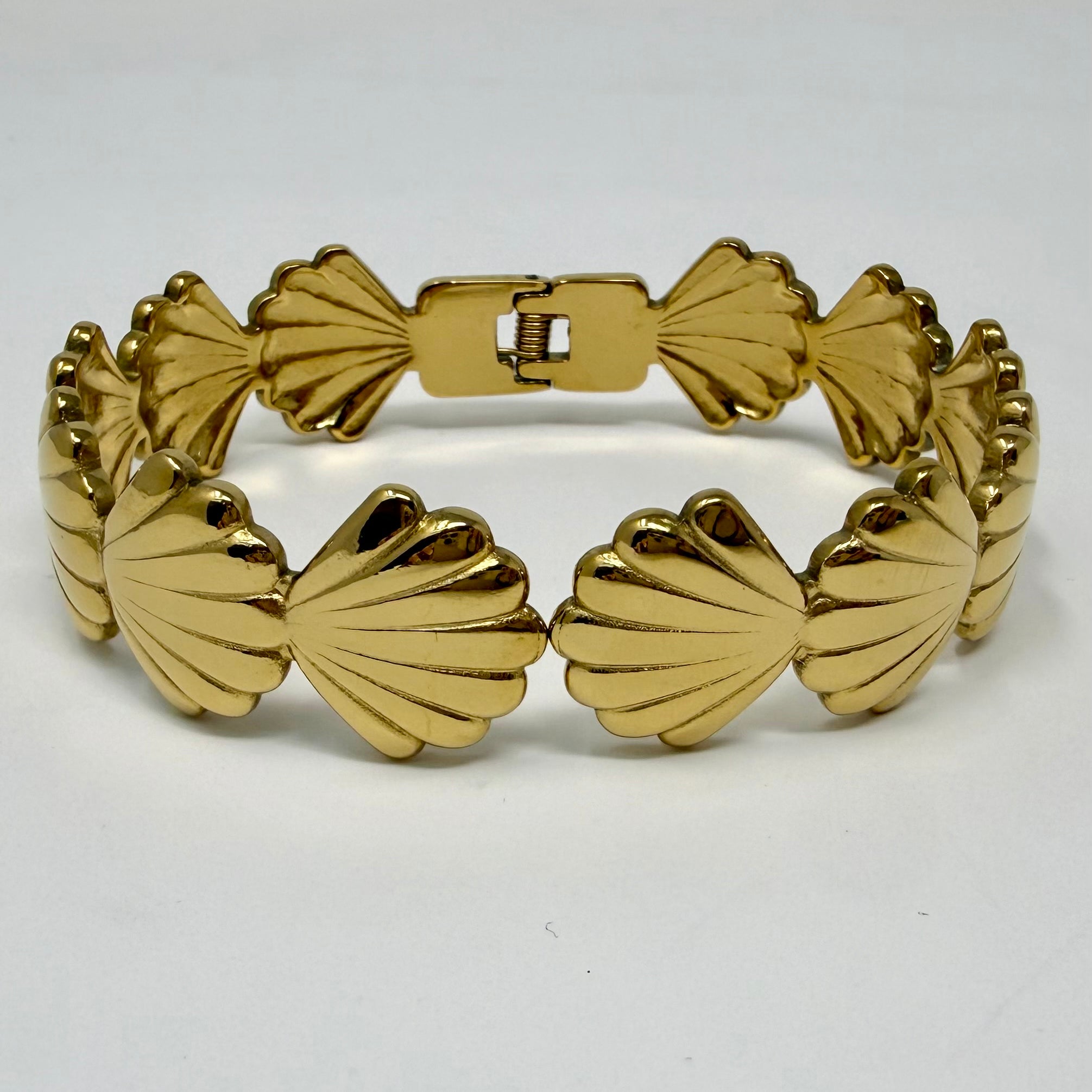 Shells Bangle