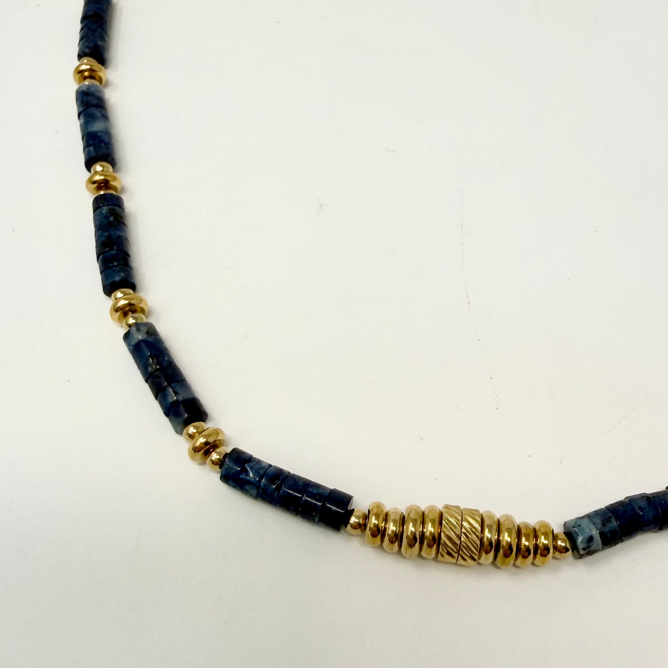 Gold Stones Necklace