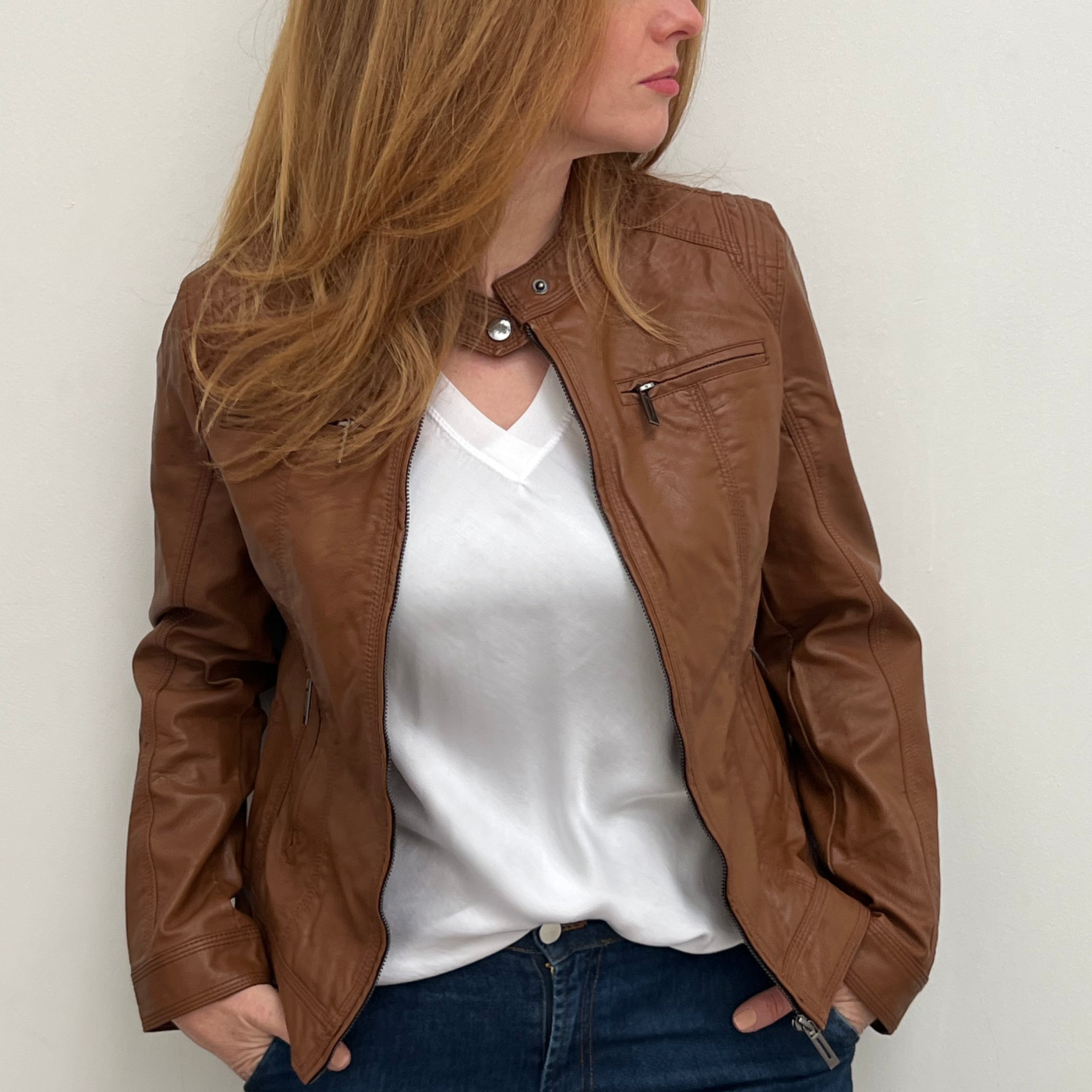 fitted-faux-leather-jacket-pocket-detail-solo-mia