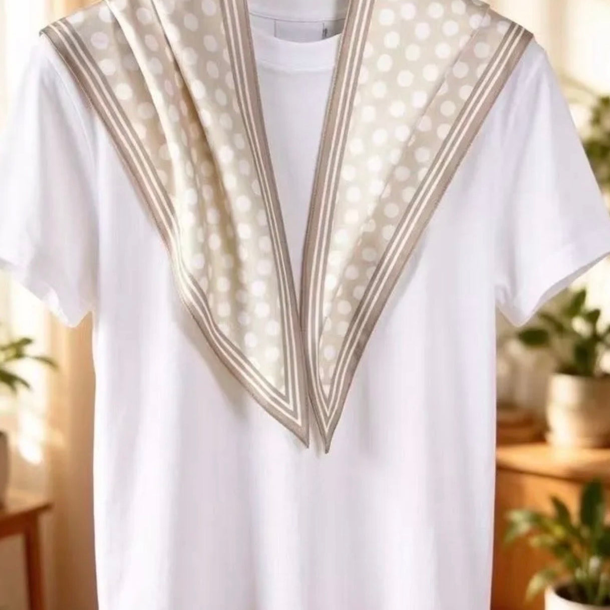 Polkadots Print Triangle Neckerchiefs