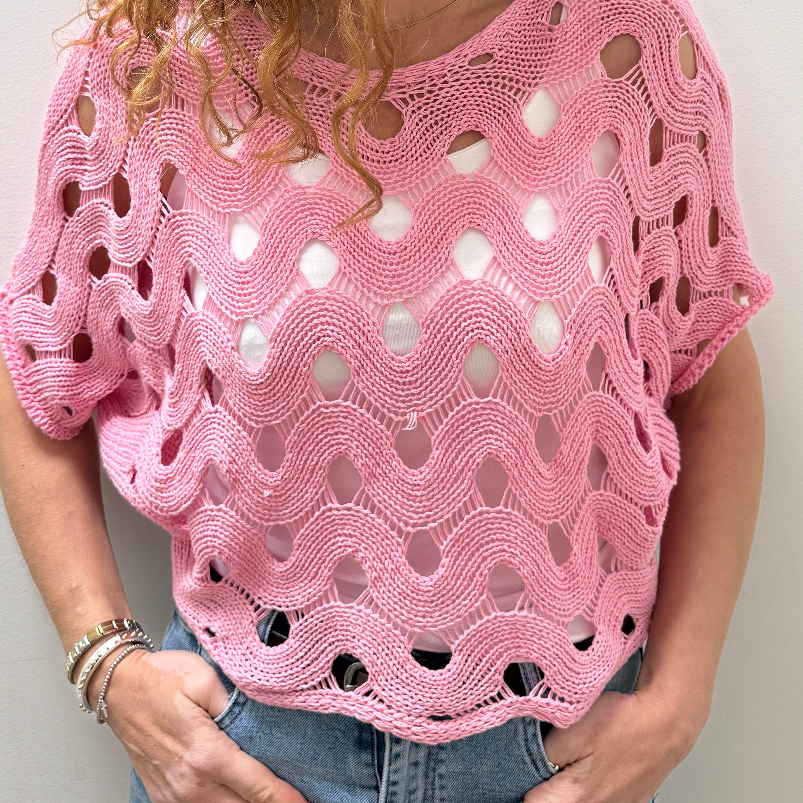 Onde Crochet Top