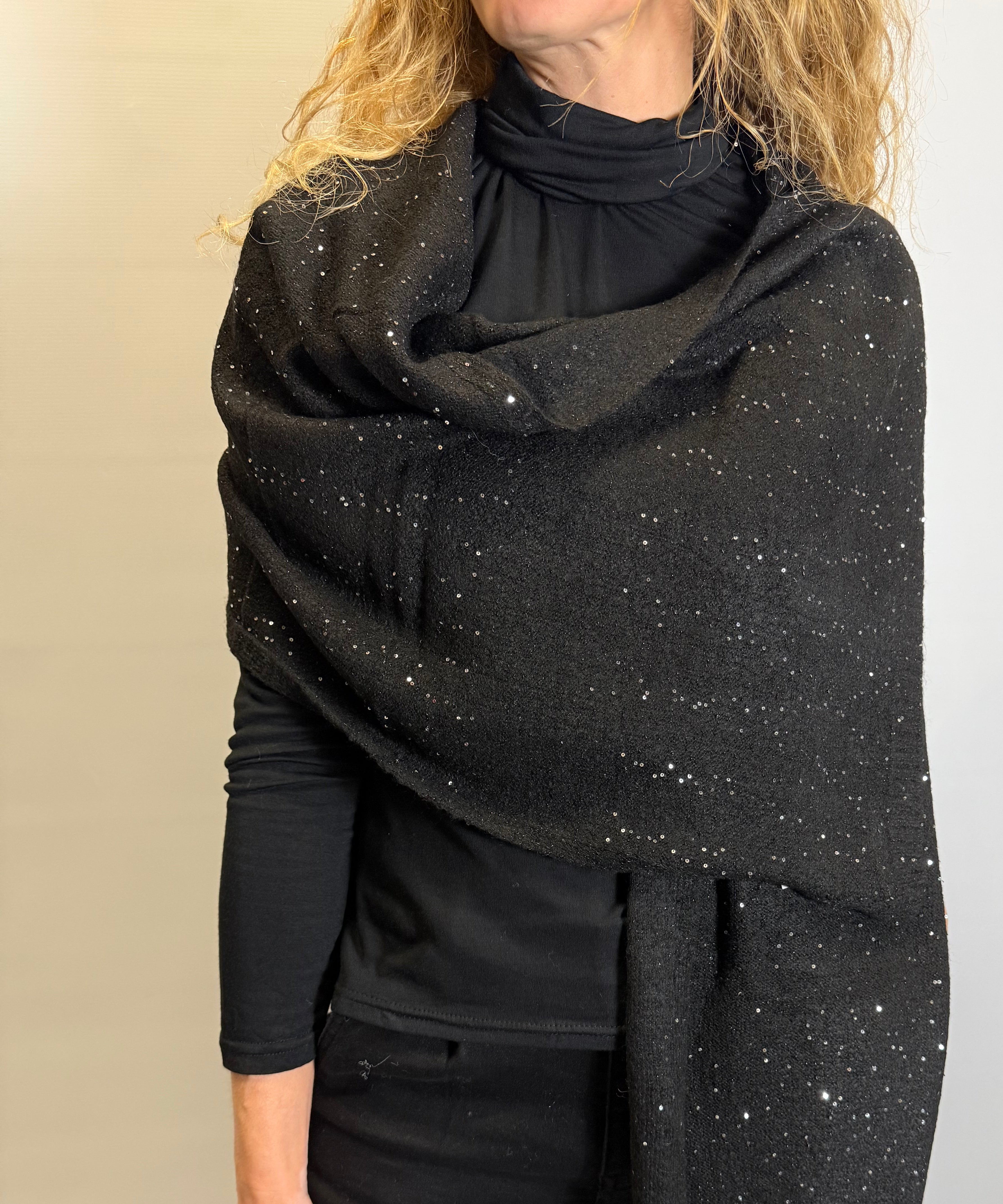 Luna Sparkly Scarf
