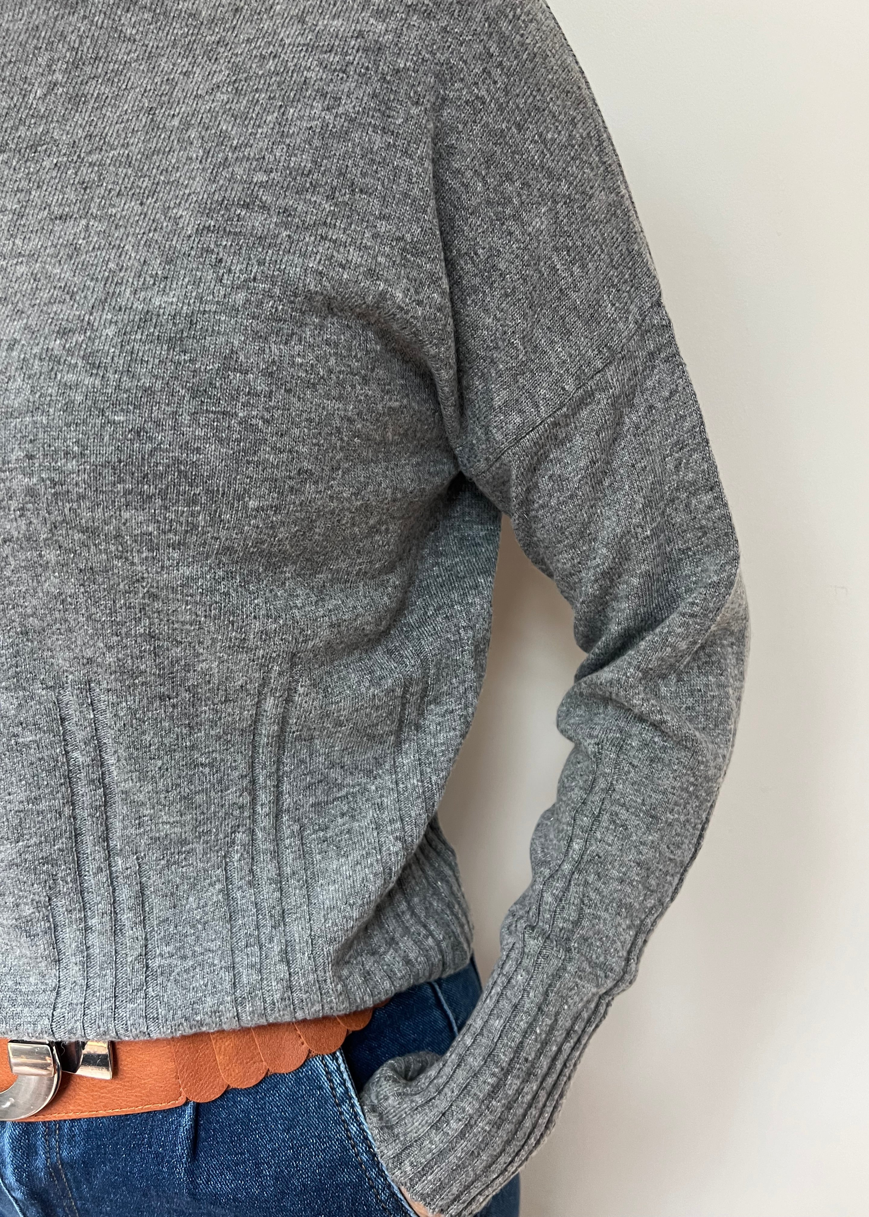 cashmere-knitted-batwing-slash-neck-jumper-solo-mia