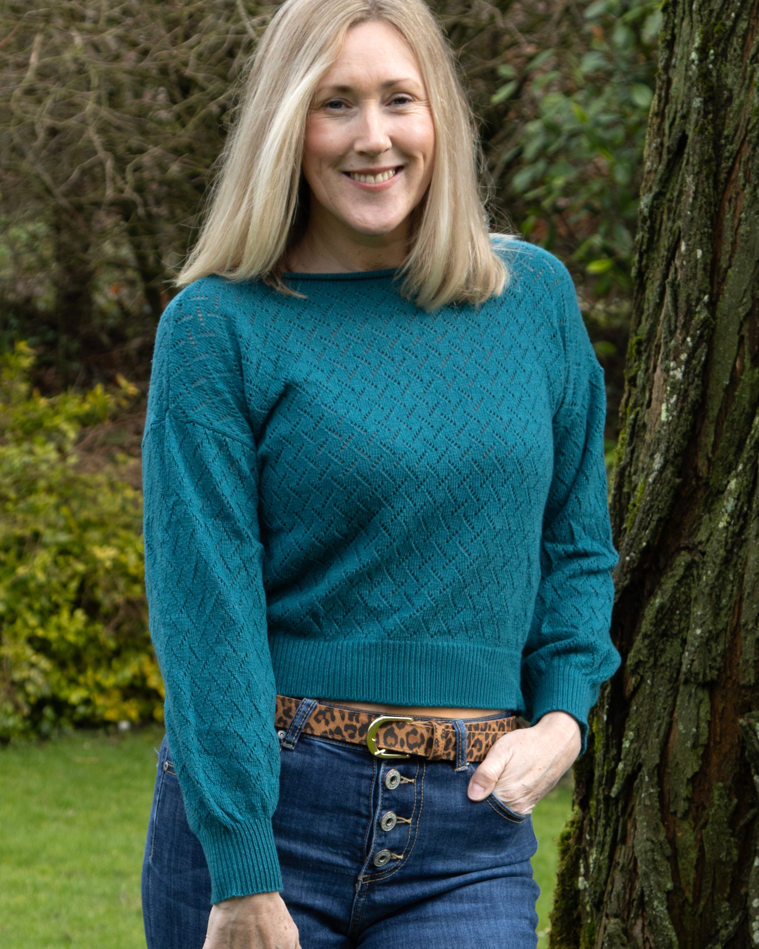 cashmere-knitted-jumper-diamond-detail-solo-mia