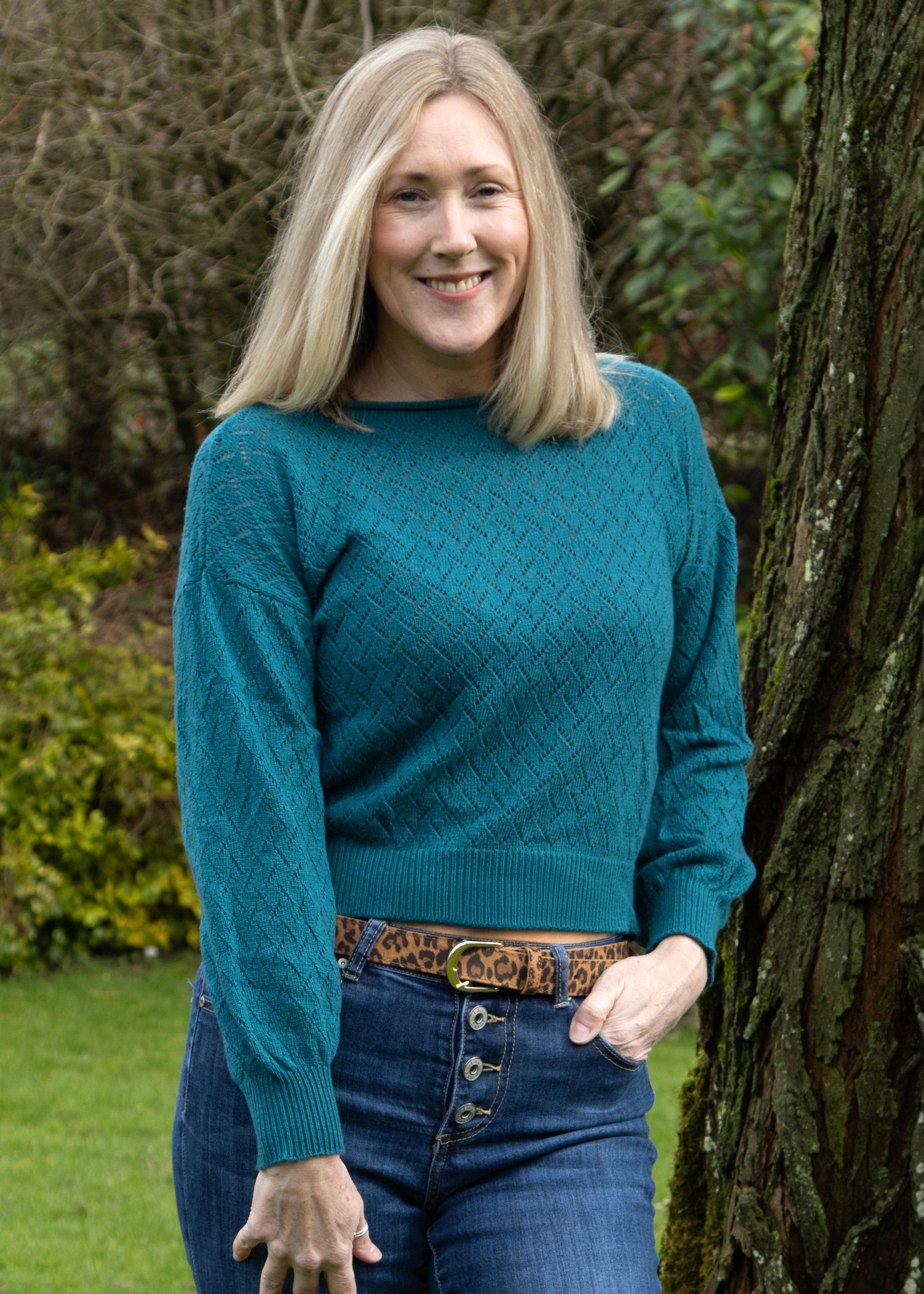 cashmere-knitted-jumper-diamond-detail-solo-mia