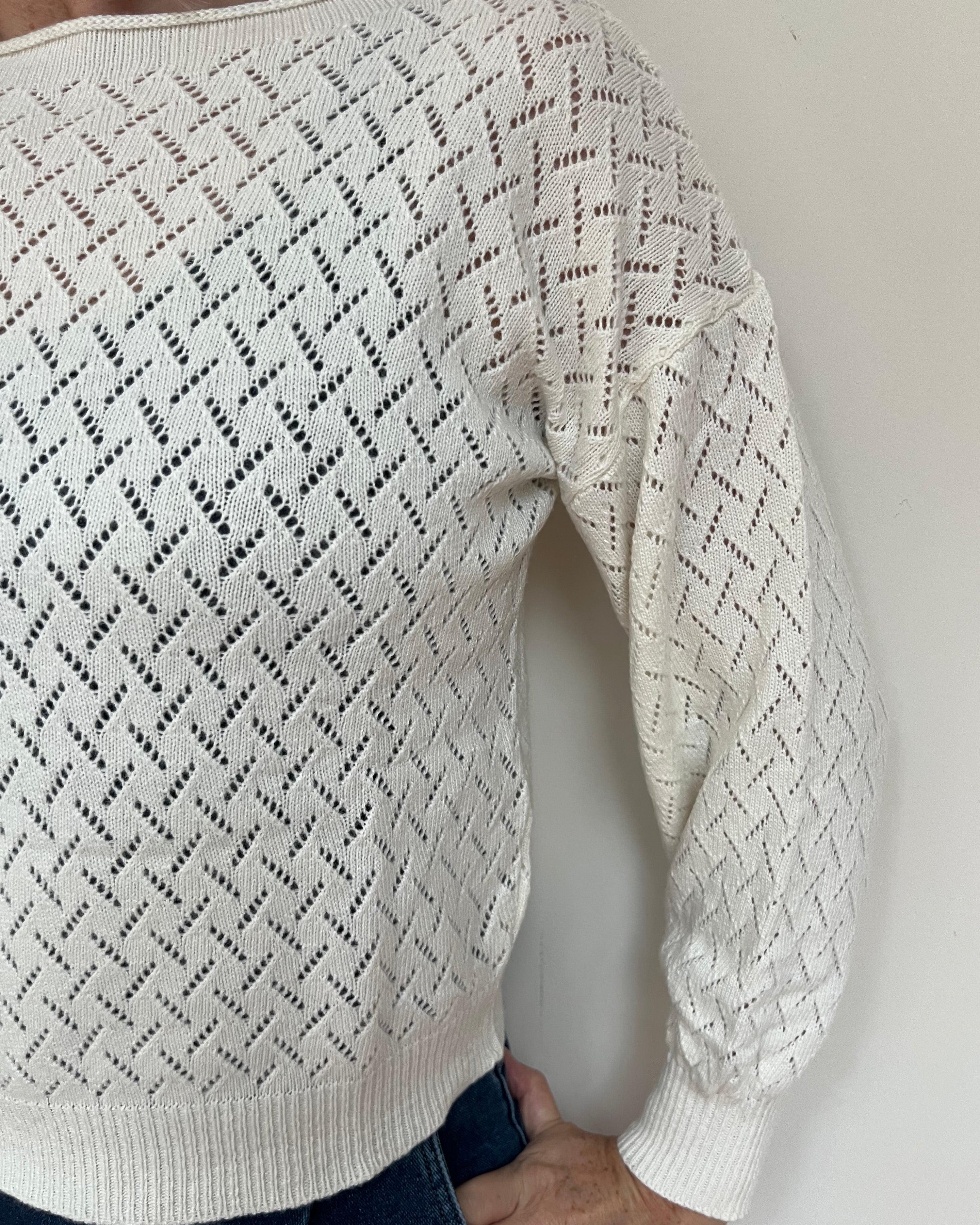 cashmere-knitted-jumper-diamond-detail-solo-mia