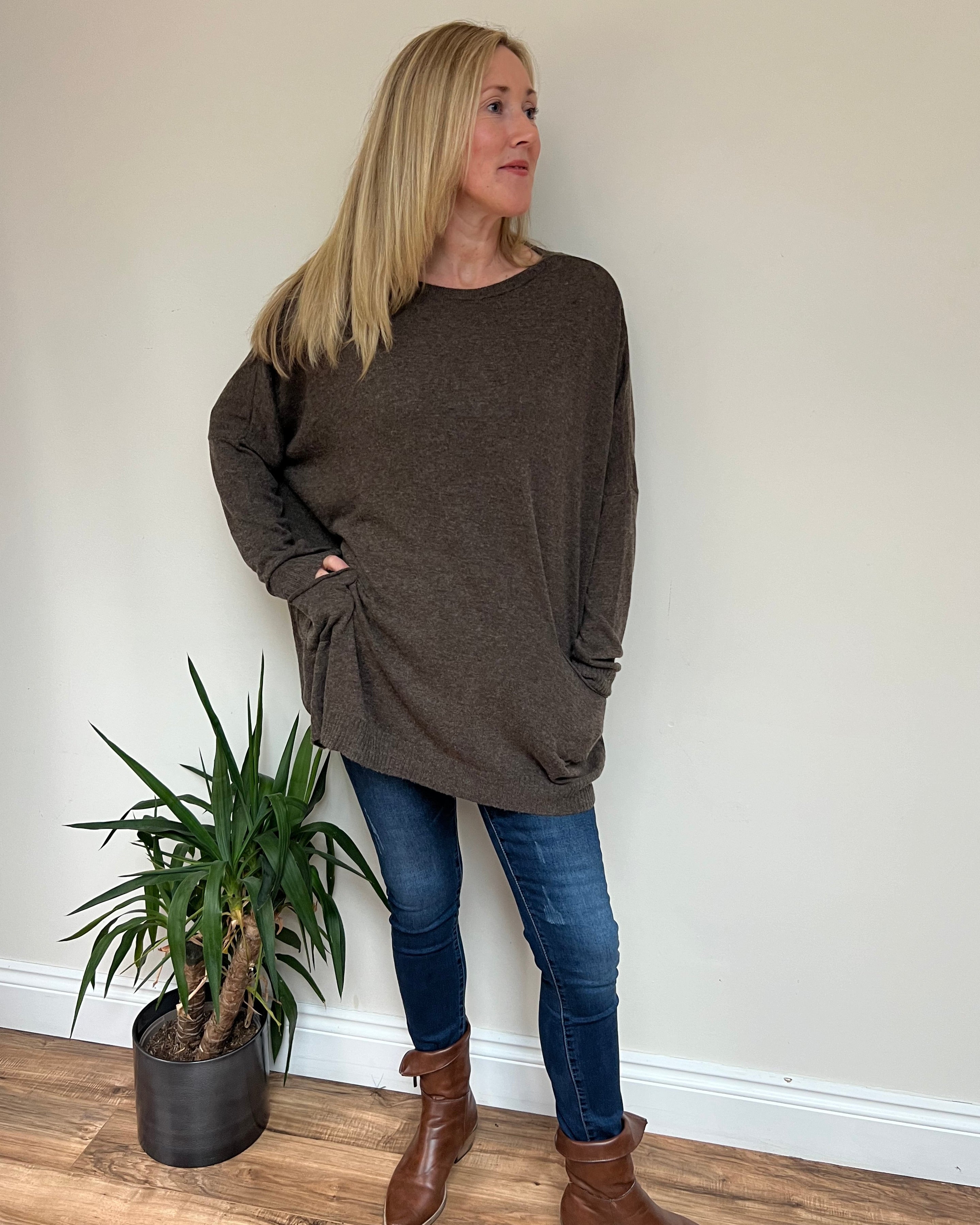 cashmere-knitted-oversized-slash-neck-jumper-solo-mia