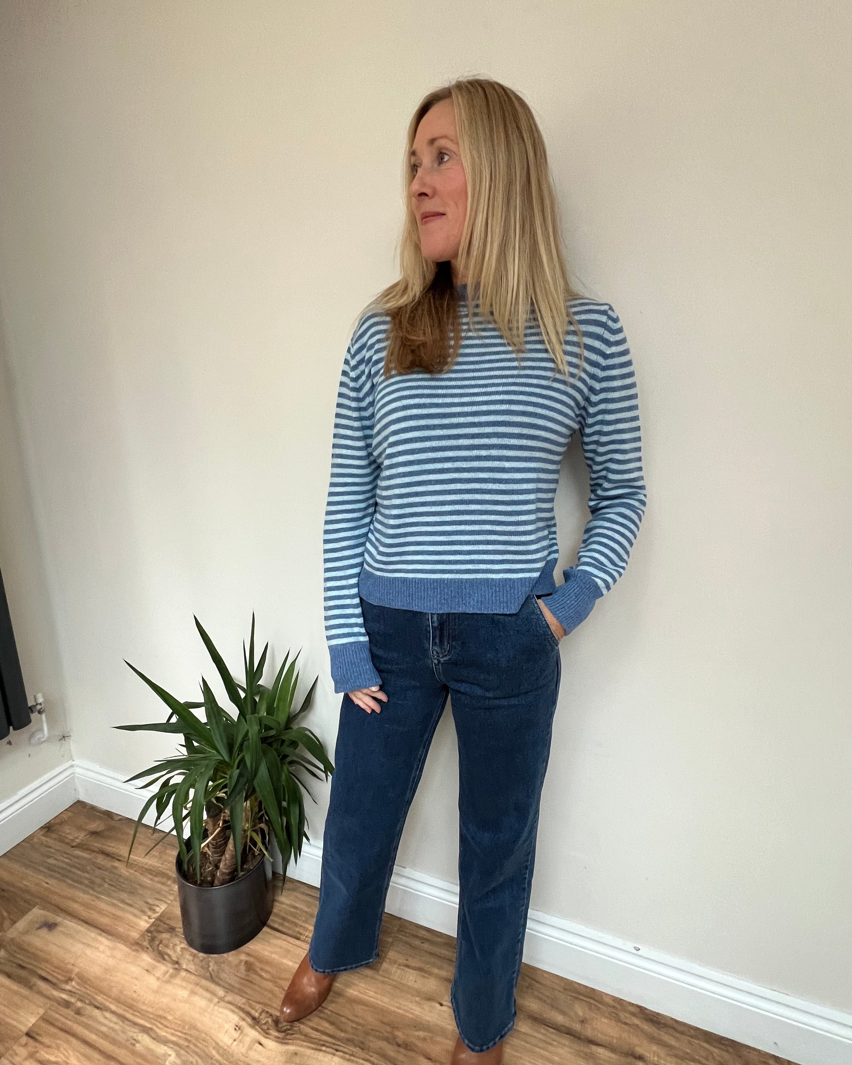 cashmere-knitted-stripey-jumper-solo-mia