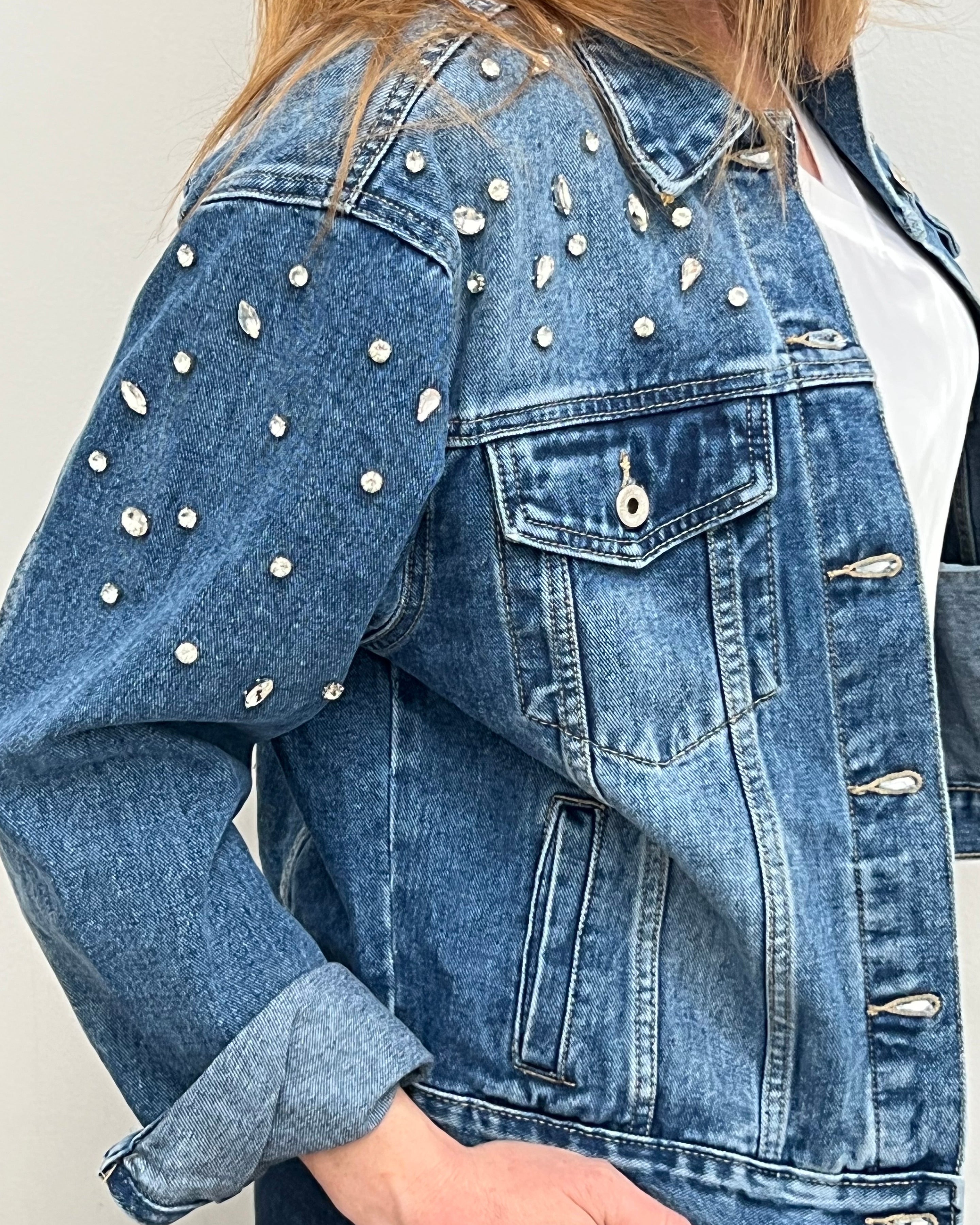 denim-jacket-gem-crystal-details-solo-mia