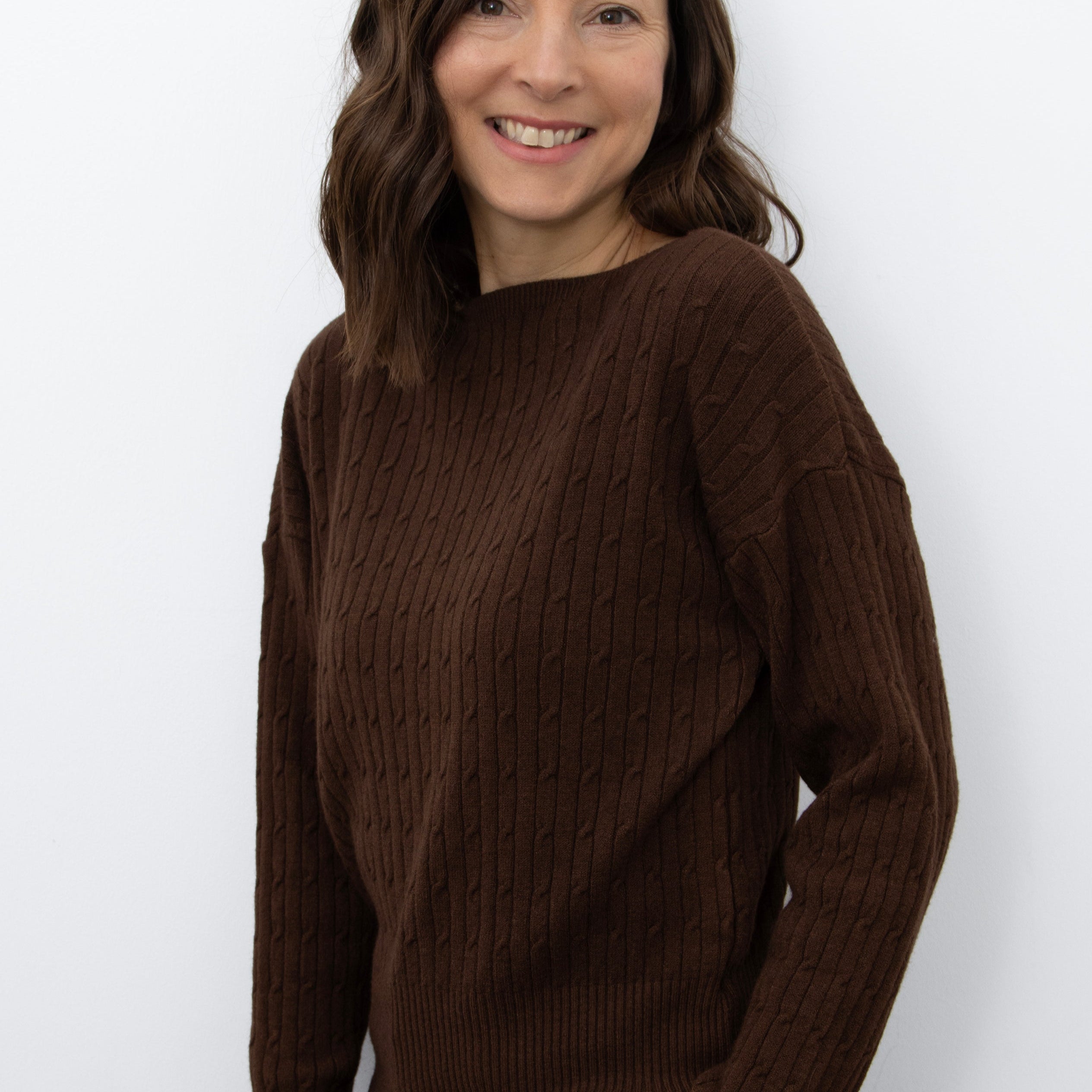 solo-mia-comfortable-soft-jumper-knit-detail