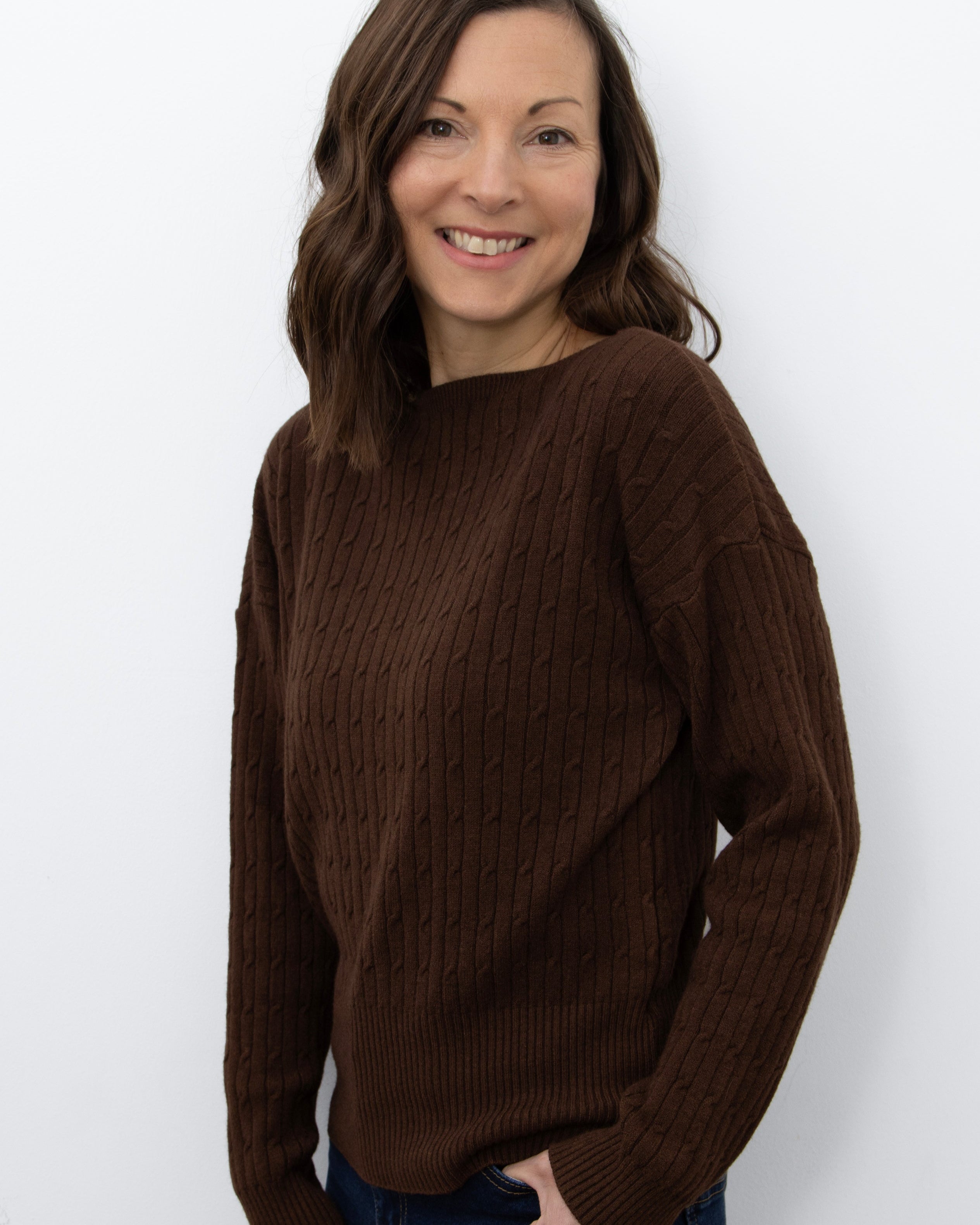 solo-mia-comfortable-soft-jumper-knit-detail