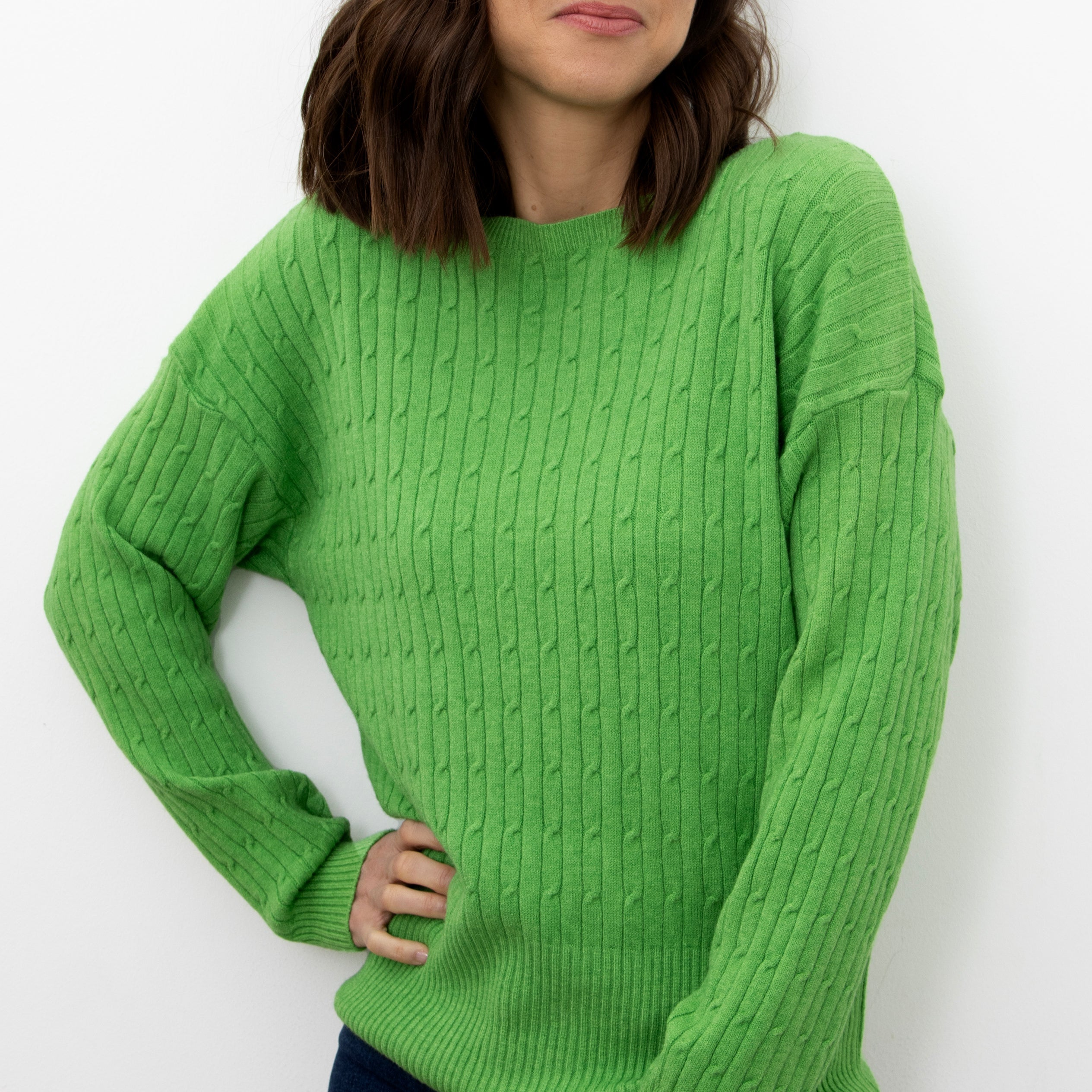 solo-mia-comfortable-soft-jumper-knit-detail