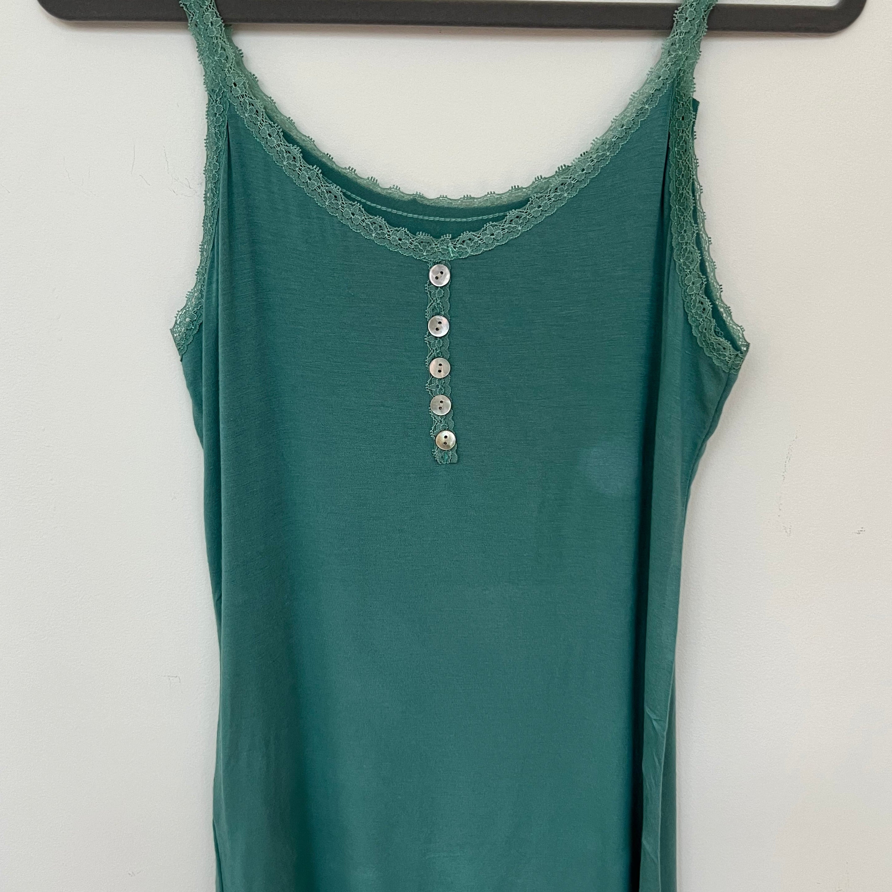 Green strati vest