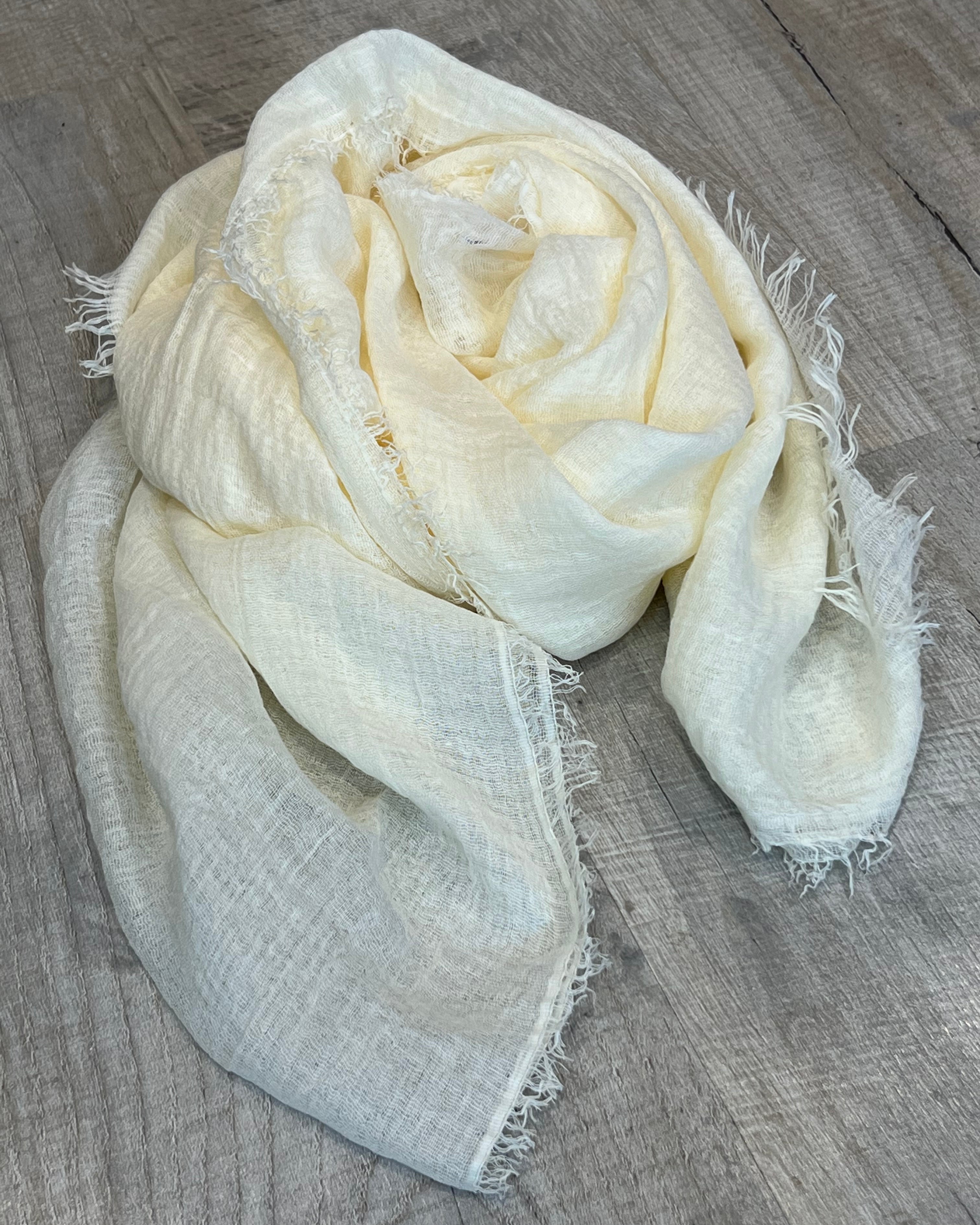 strati scarf white