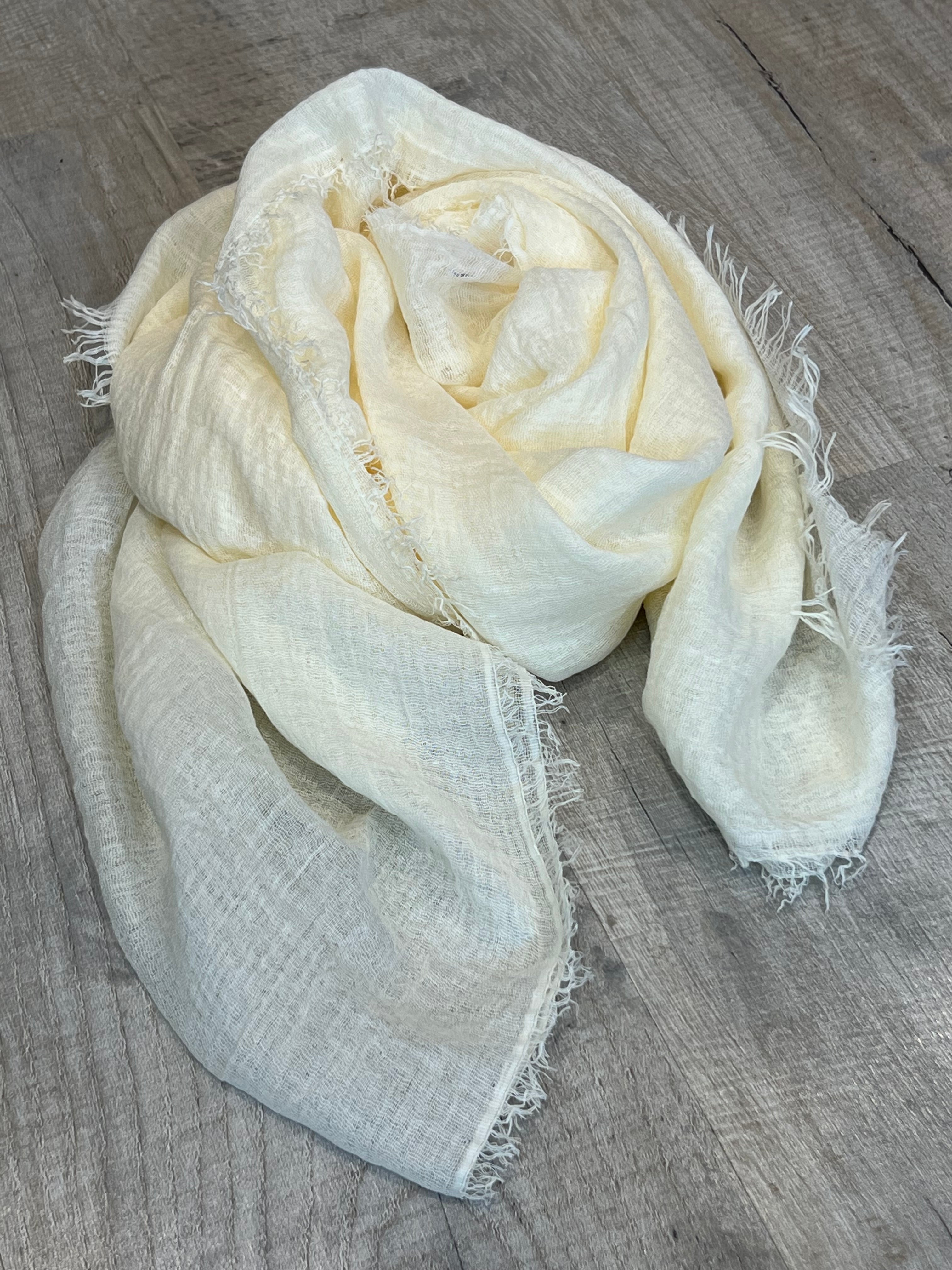 strati scarf white