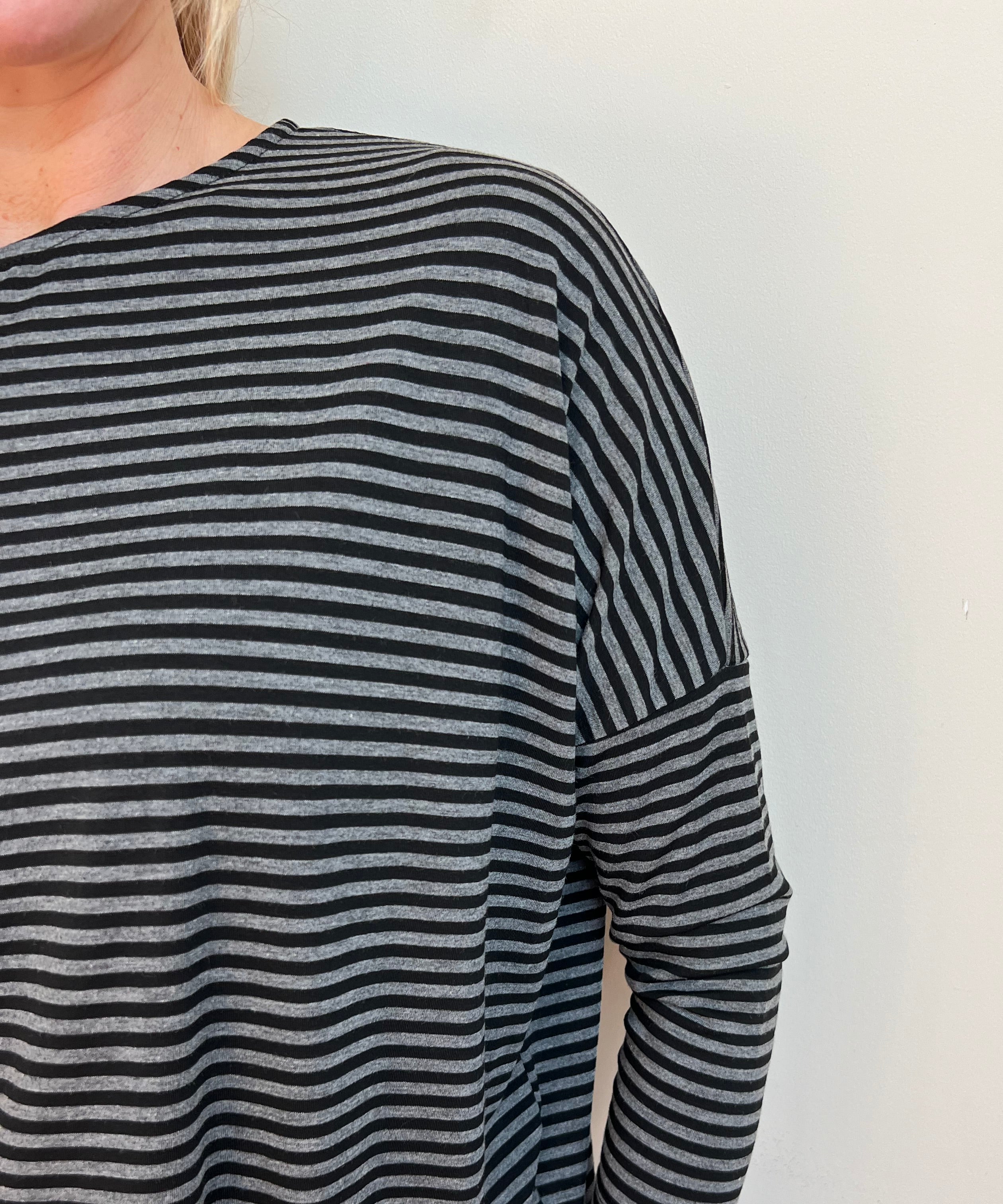 strati striped top black