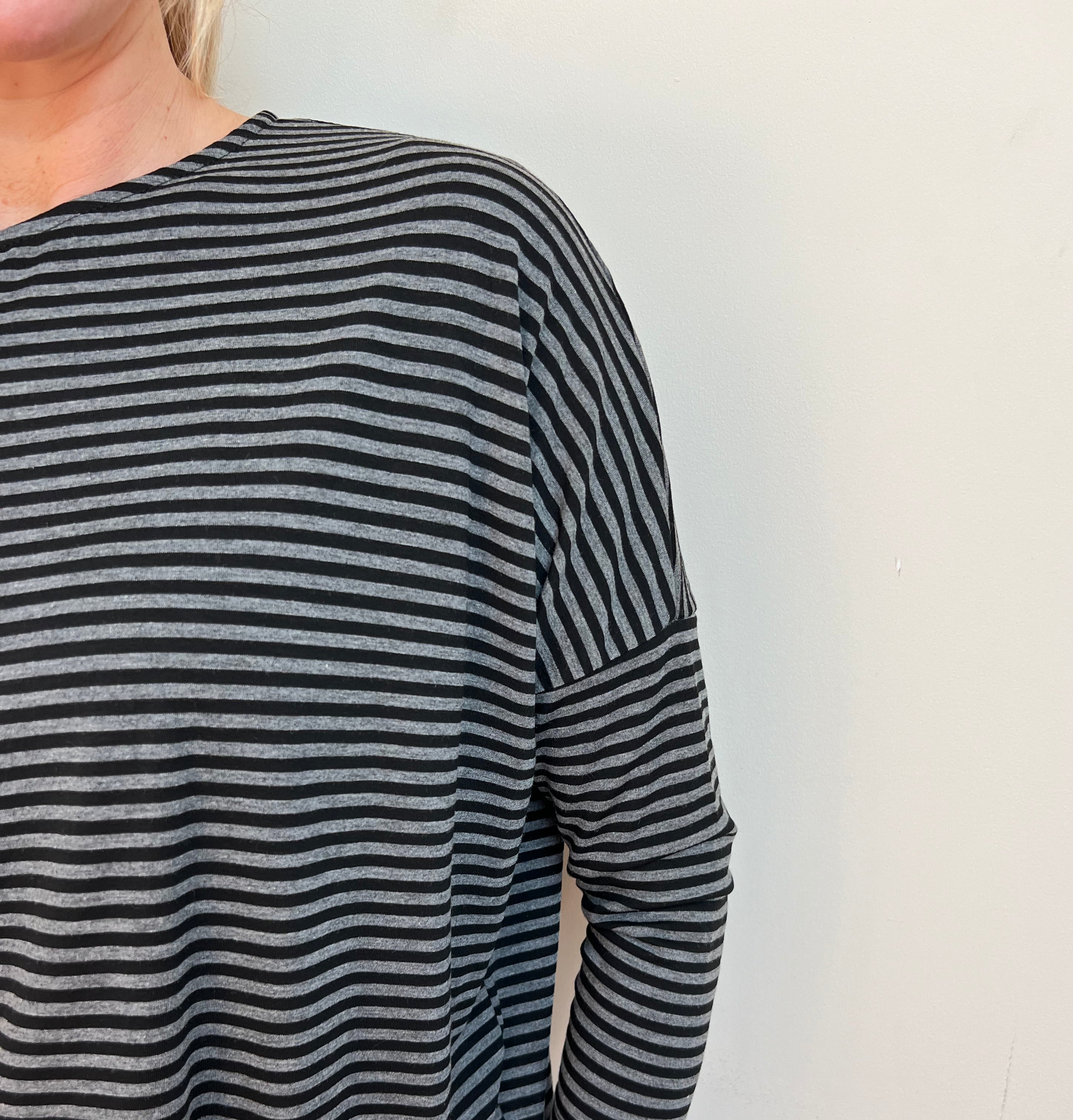 strati striped top black