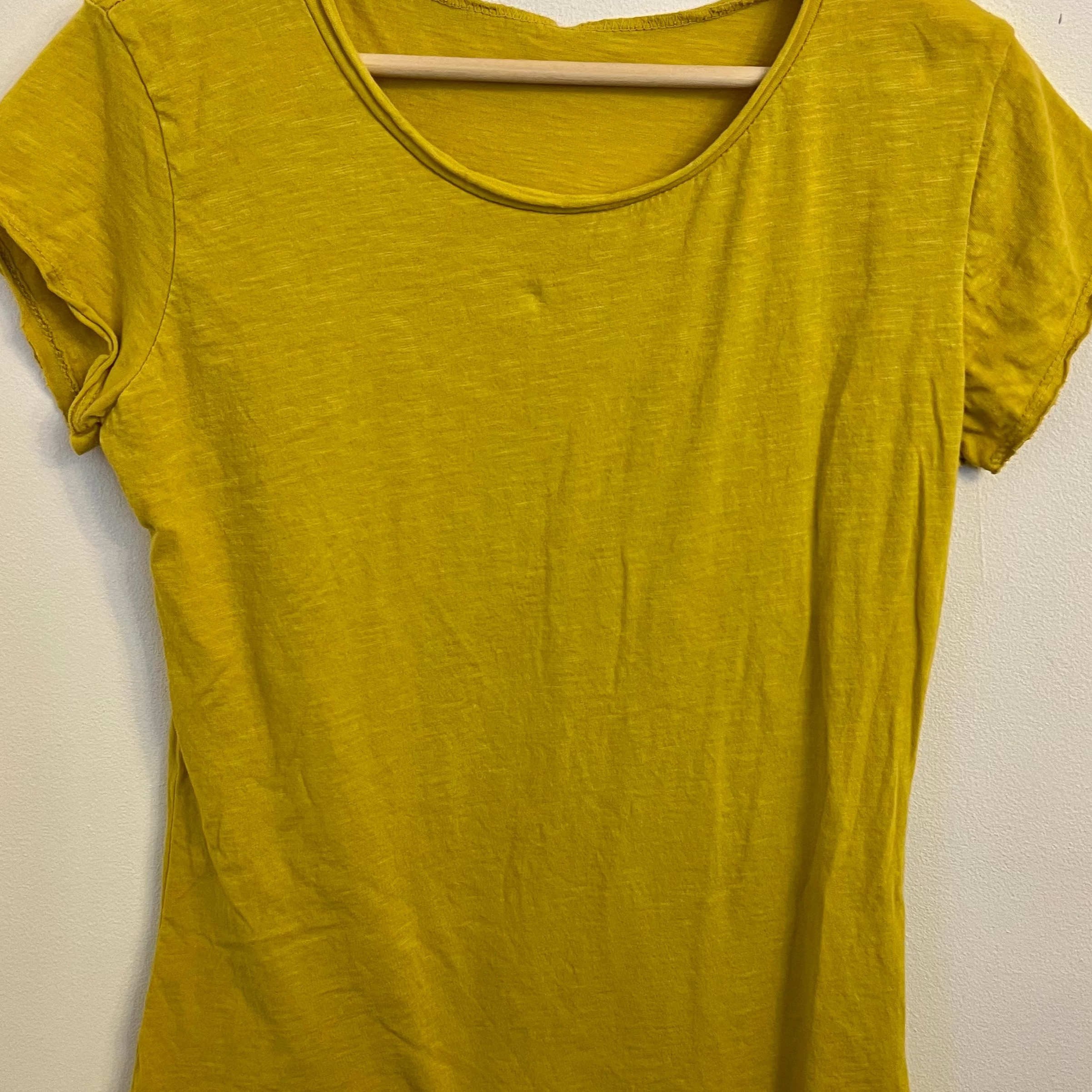 strati fitted t-shirt