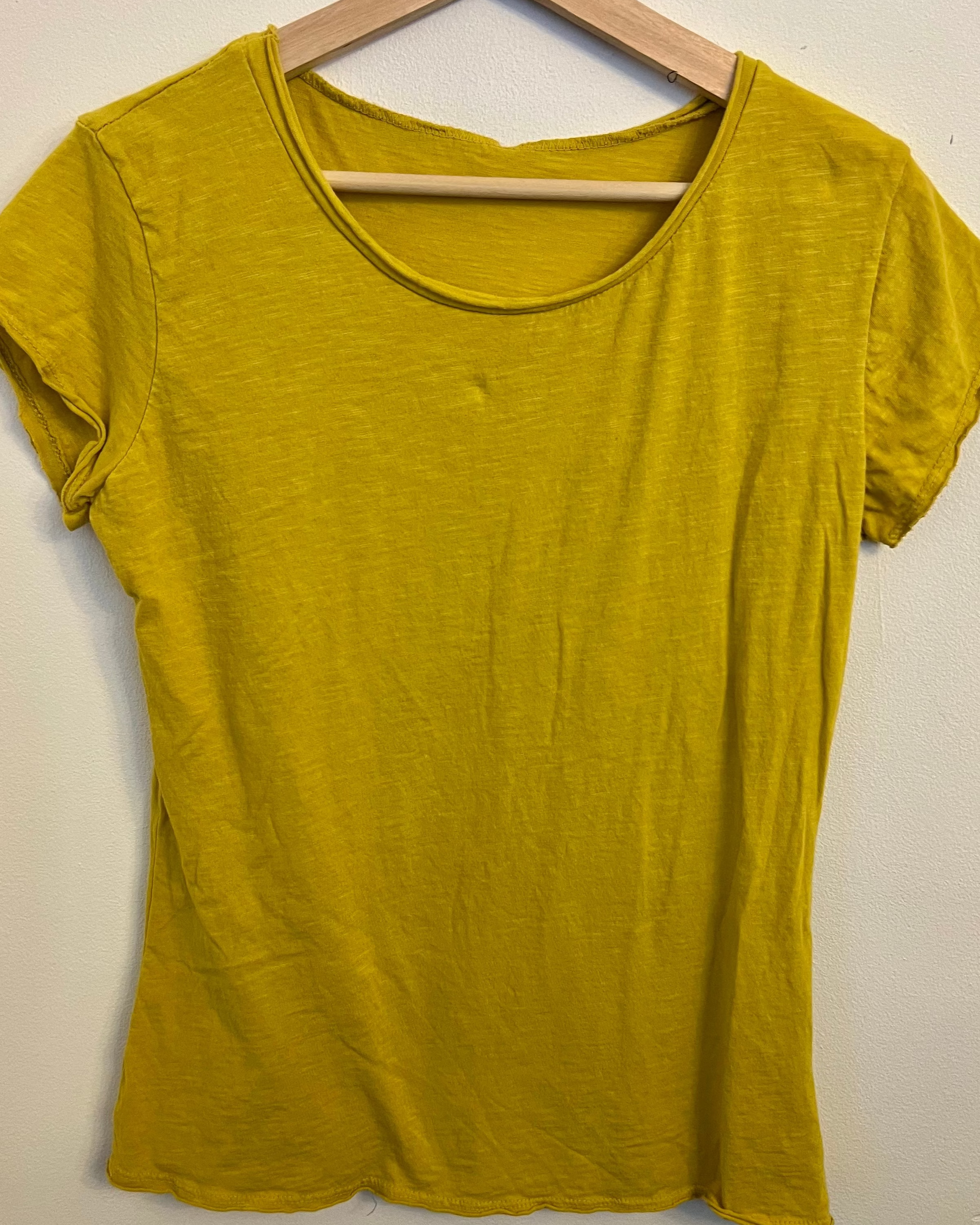 strati fitted t-shirt