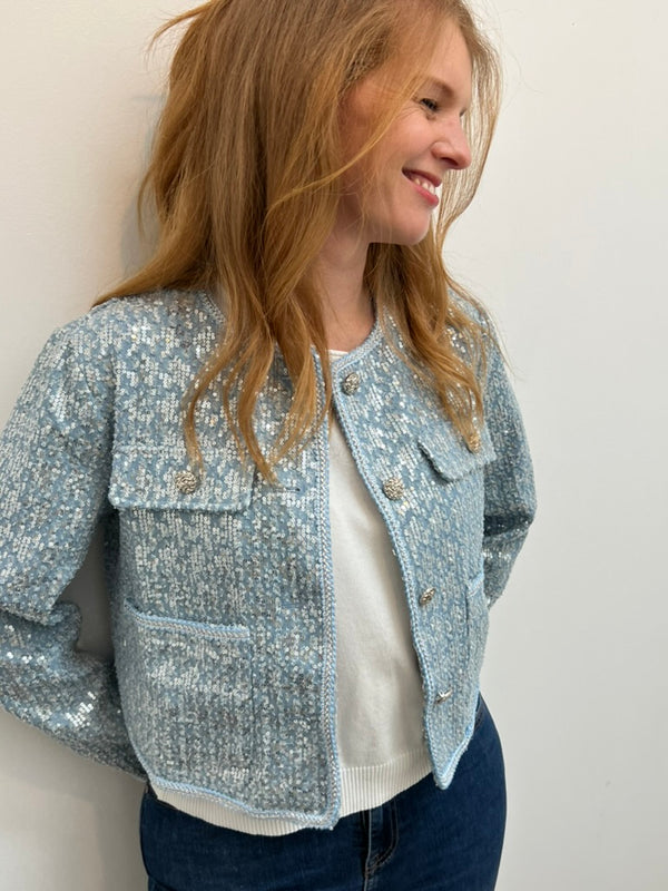 denim-cropped-jacket-smart-sparkly-solo-mia