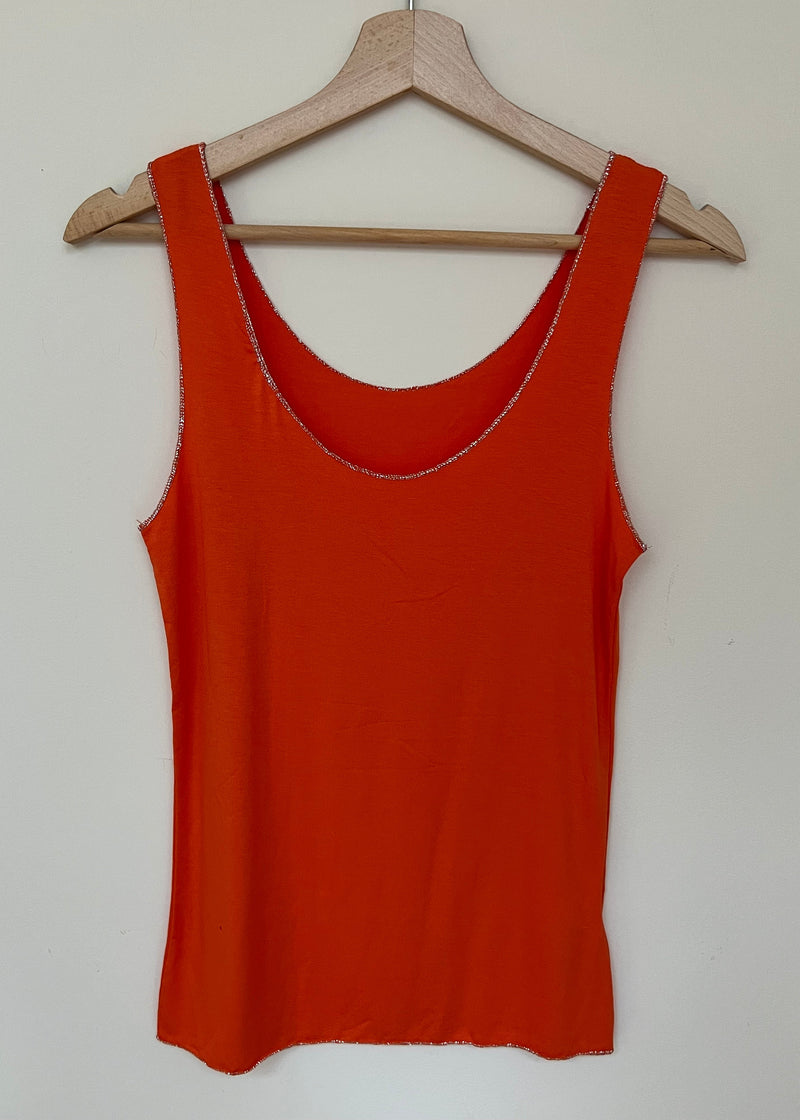 solo-mia-strati-vest-sparkle-detail