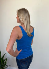 solo-mia-strati-vest-sparkle-detail