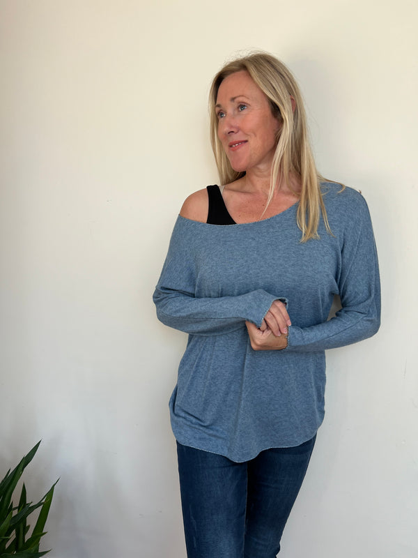 Strati Soft Oversized Top
