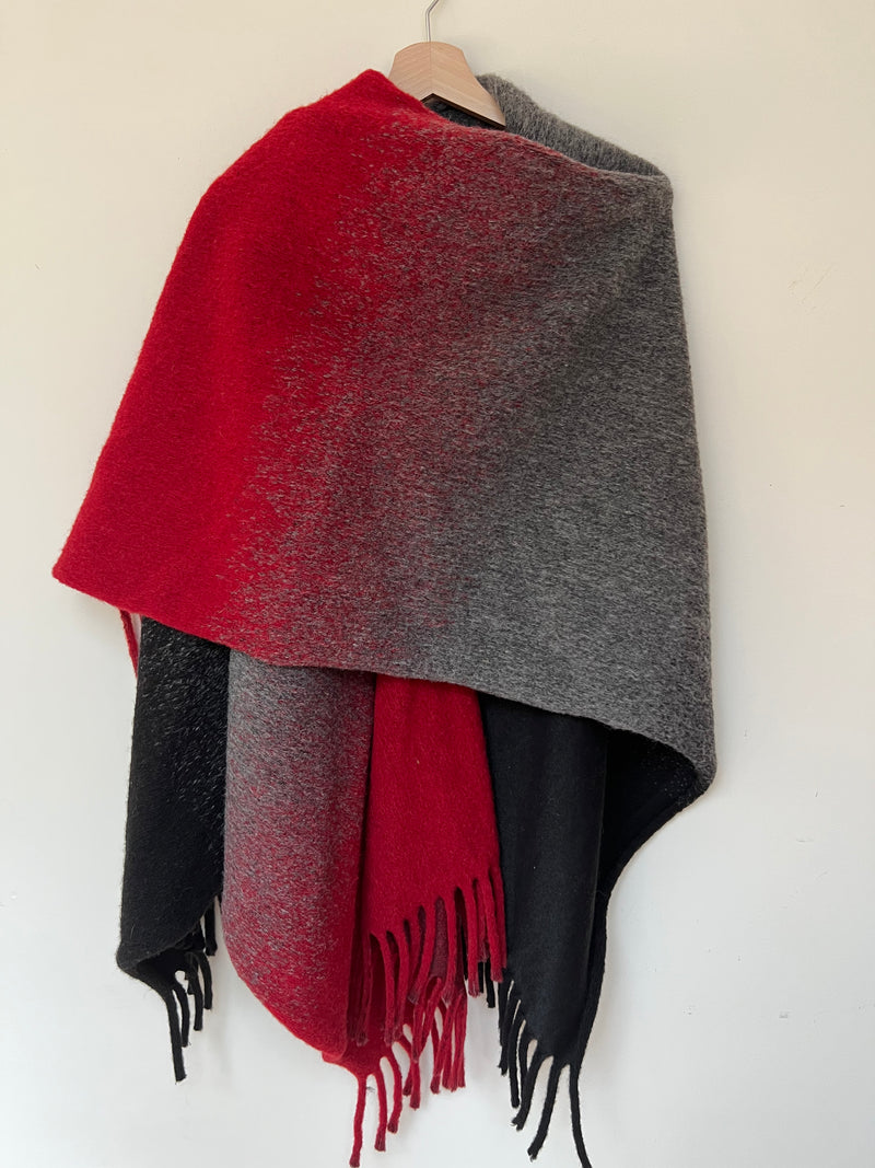 Conti Poncho