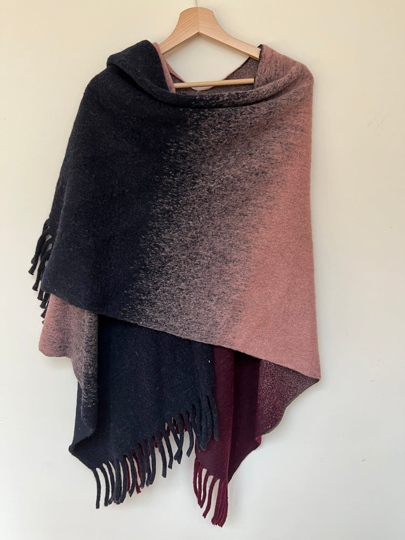Conti Poncho
