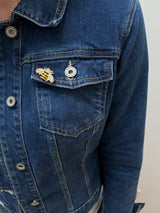 Bee brooch