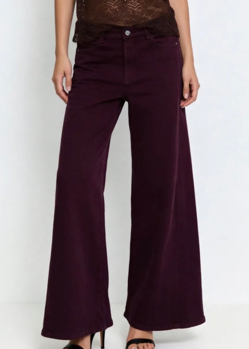 Evita Trousers