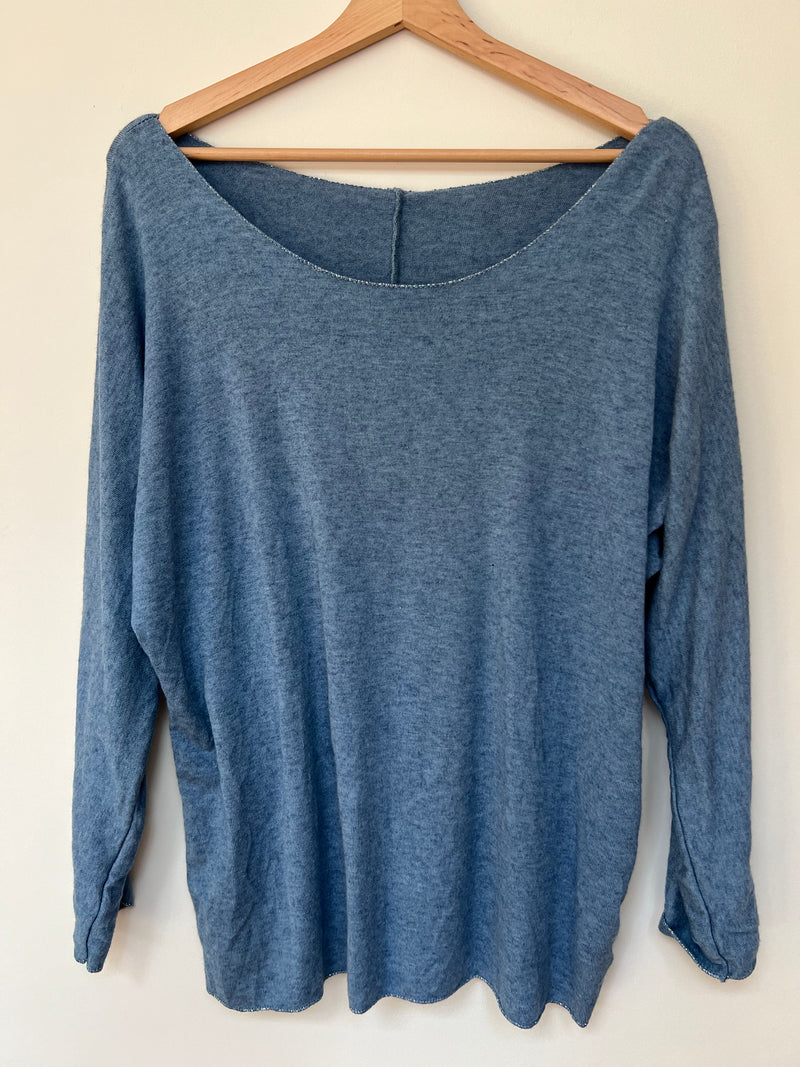 Strati Soft Oversized Top