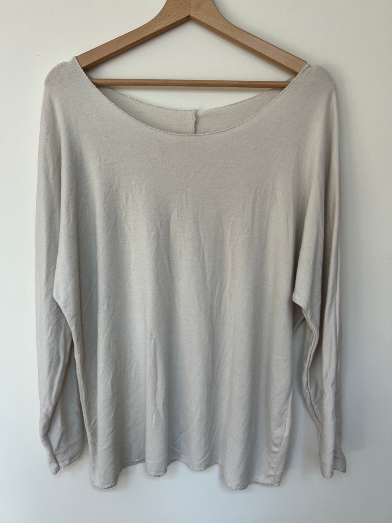 Strati Soft Oversized Top