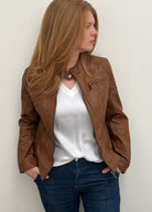 fitted-faux-leather-jacket-pocket-detail-solo-mia