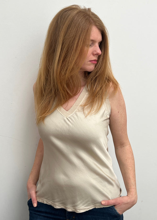 silk-satin-teal-vest-solo-mia-v-neck
