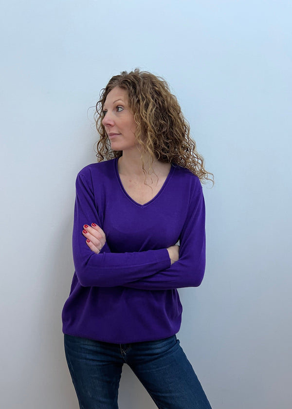 solo-mia-v-neck-soft-jumper