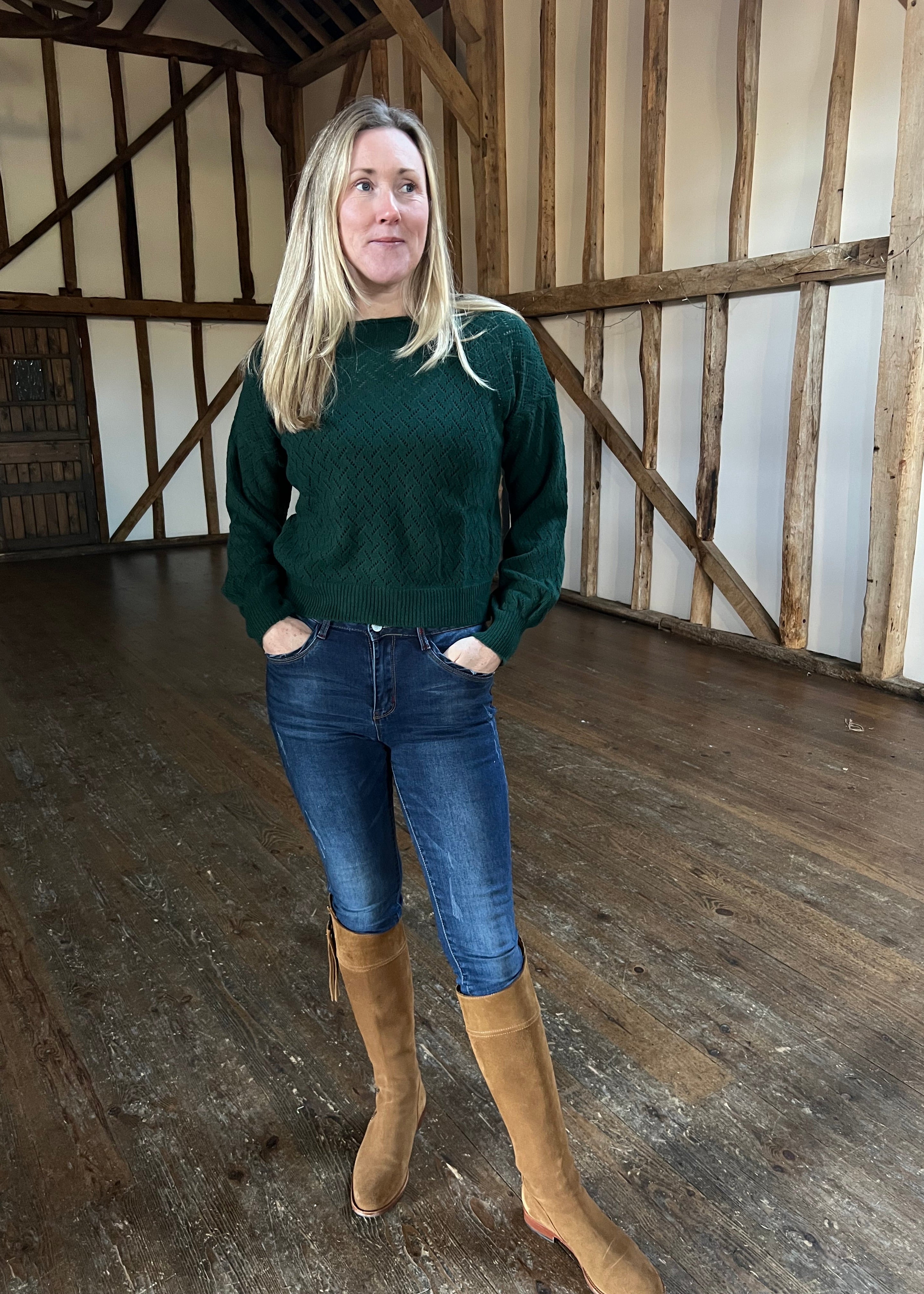 cashmere-knitted-jumper-diamond-detail-solo-mia