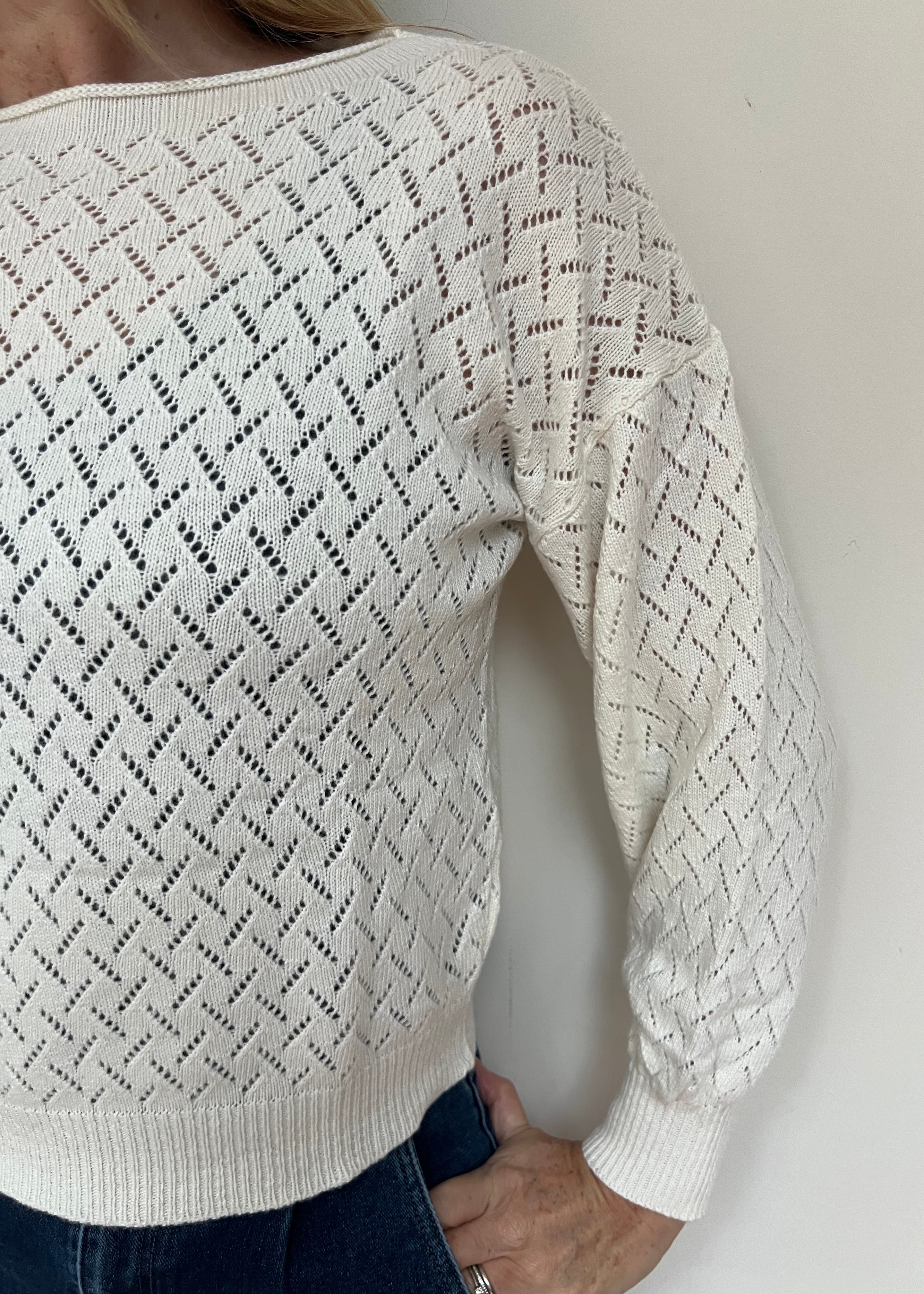 cashmere-knitted-jumper-diamond-detail-solo-mia