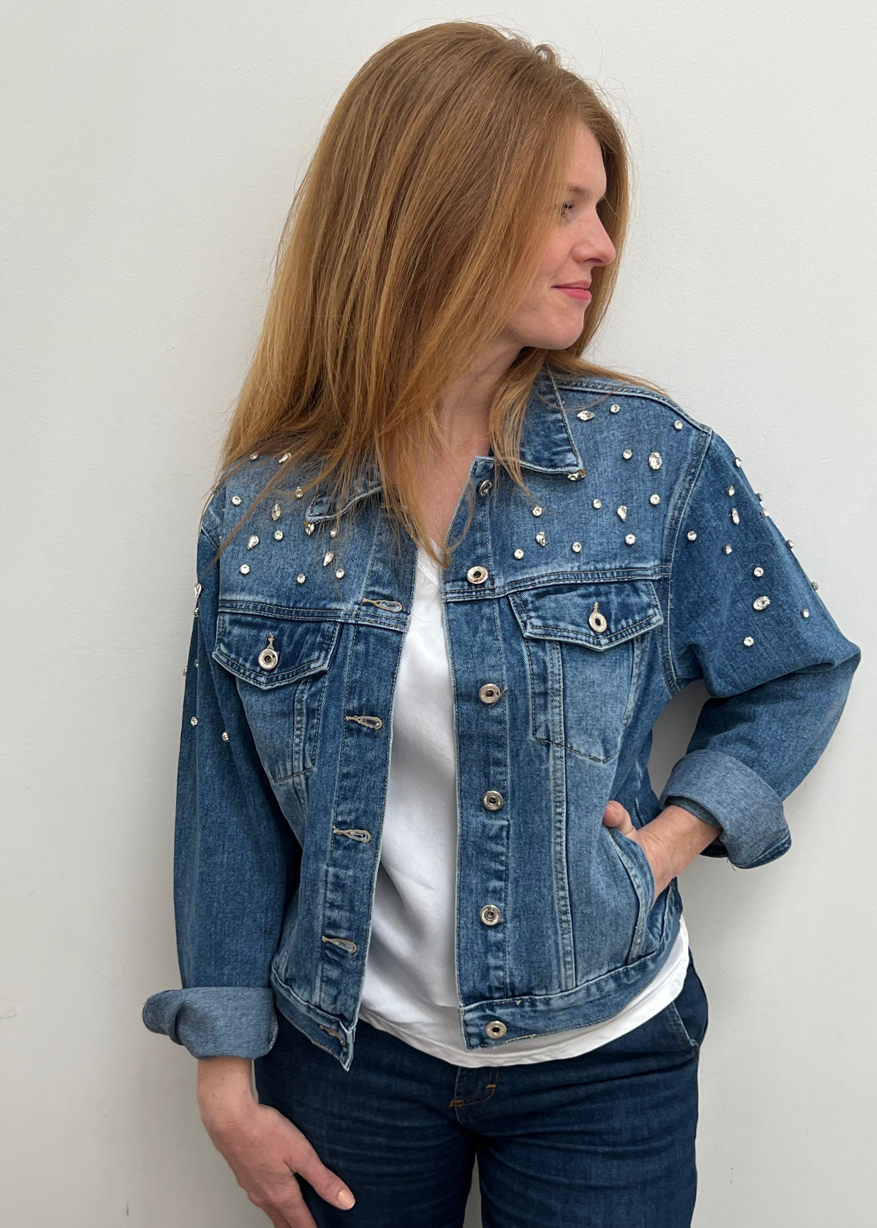 denim-jacket-gem-crystal-details-solo-mia