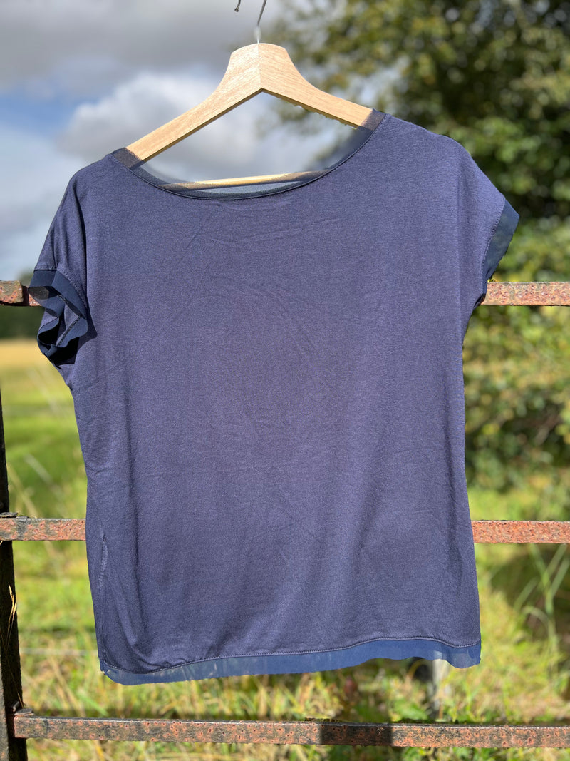 Strati Viscose T-Shirt