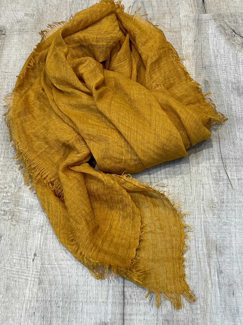 Strati Scarf