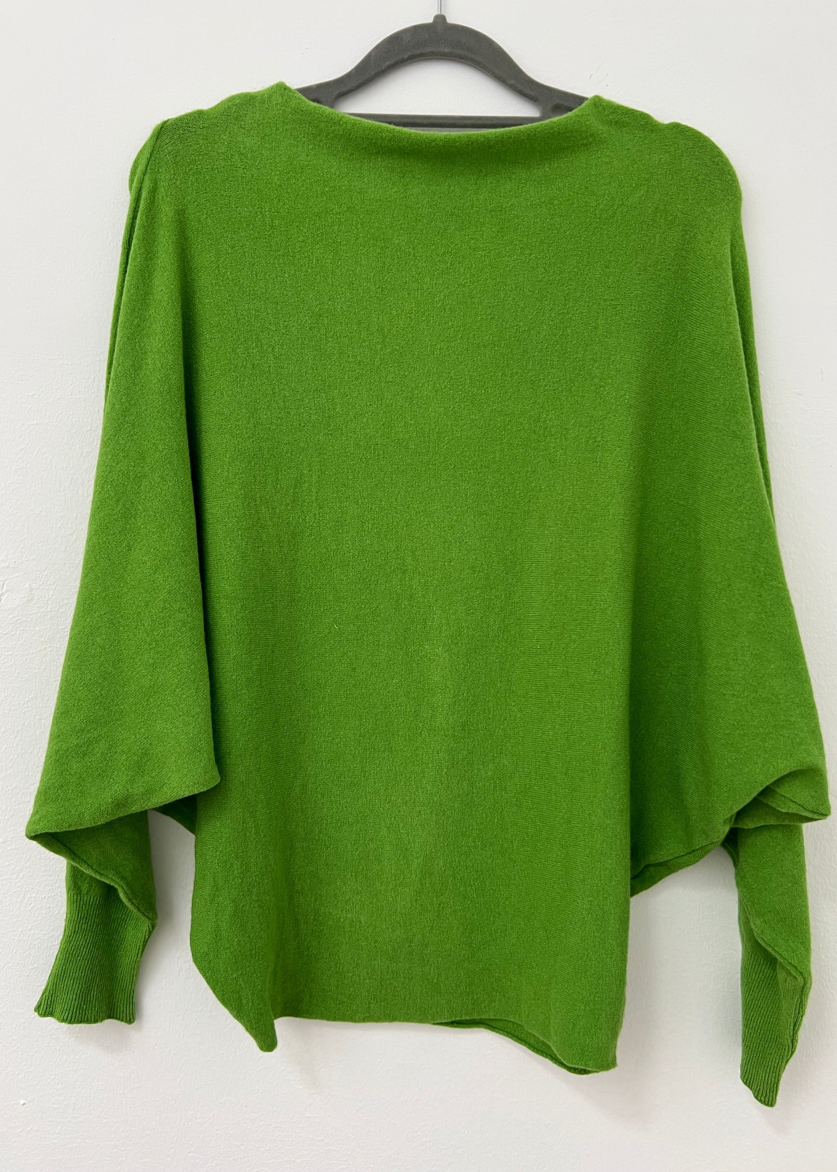 strati batwing jumper