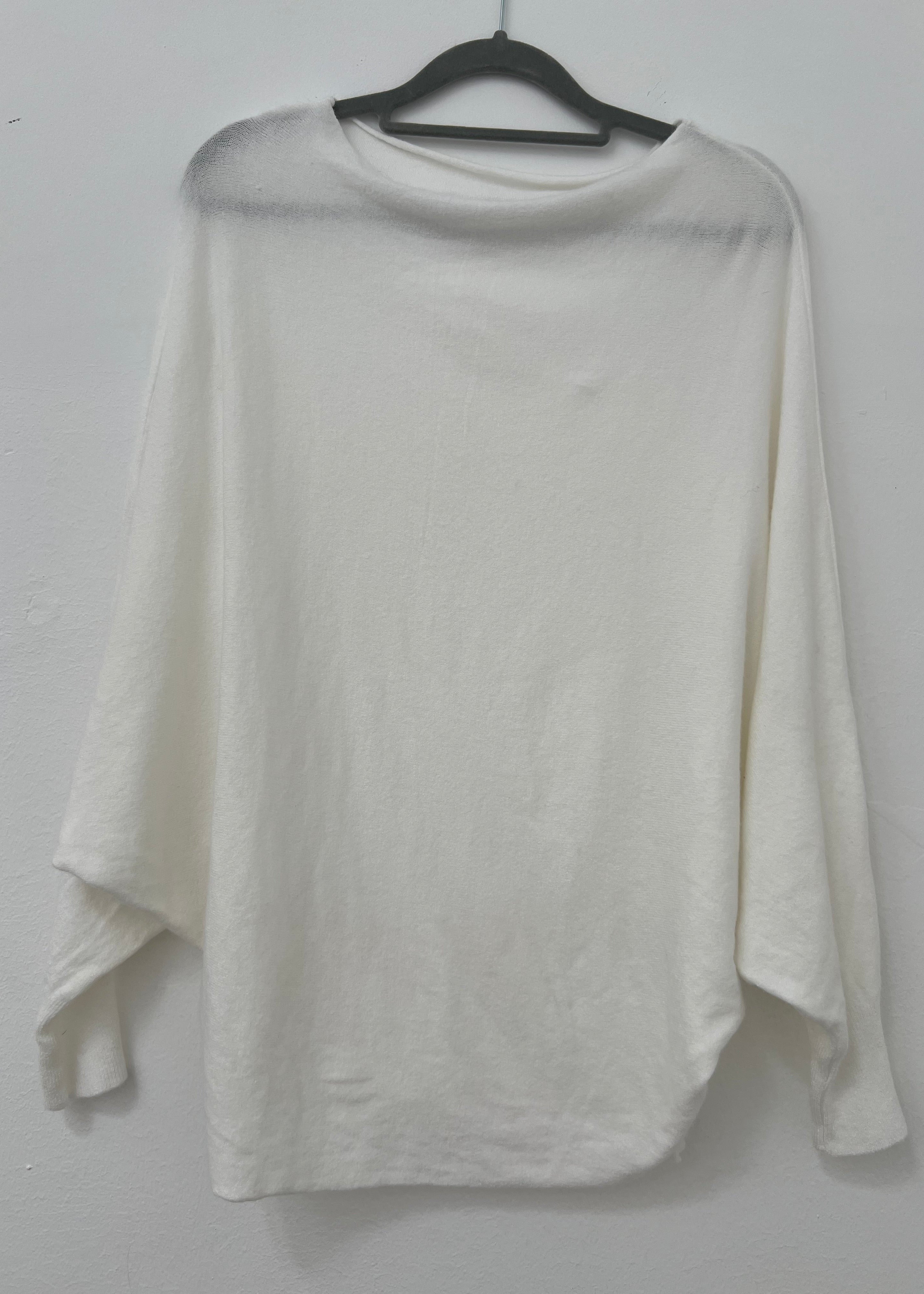 strati batwing jumper