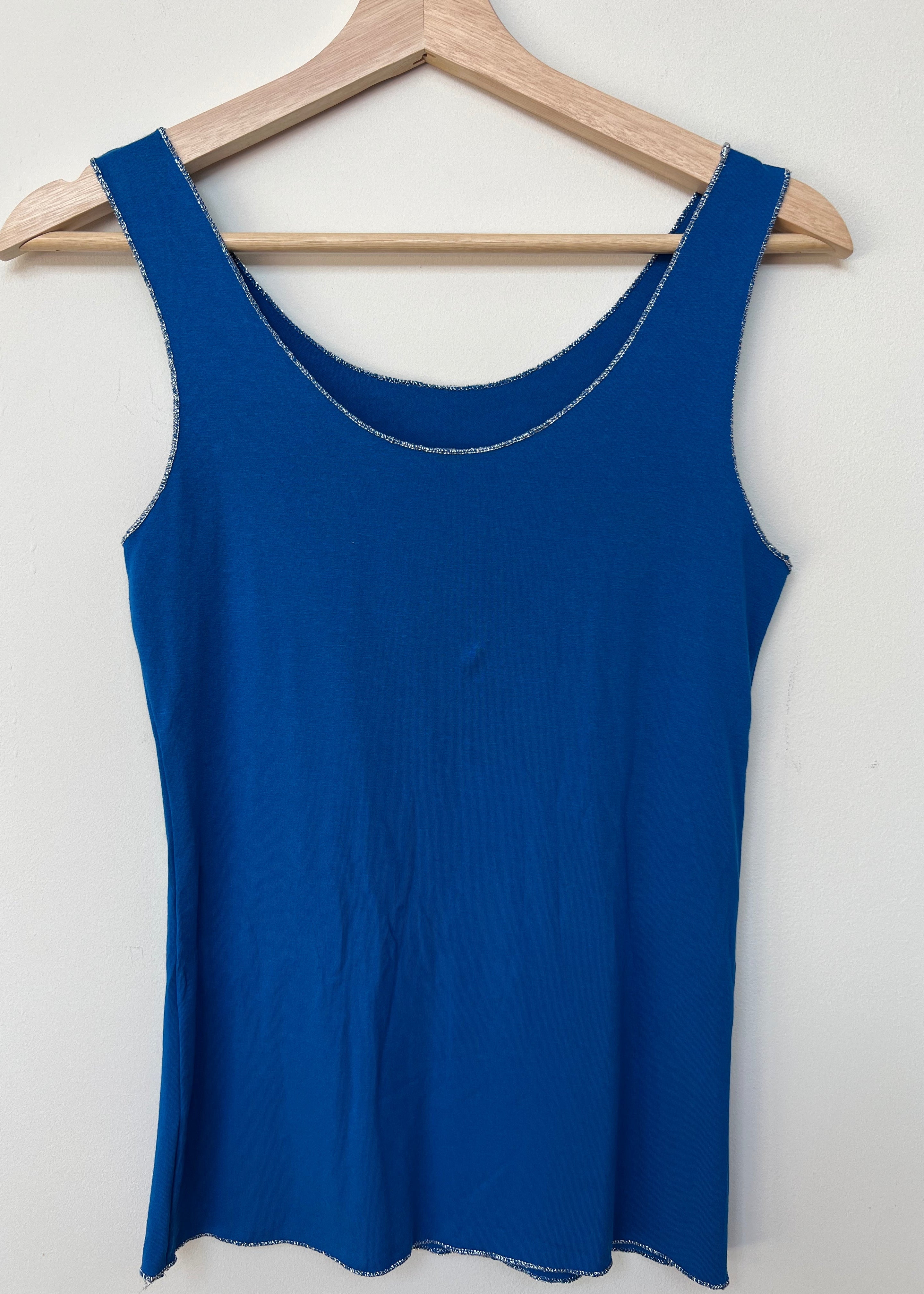 strati sparkle vest blue 