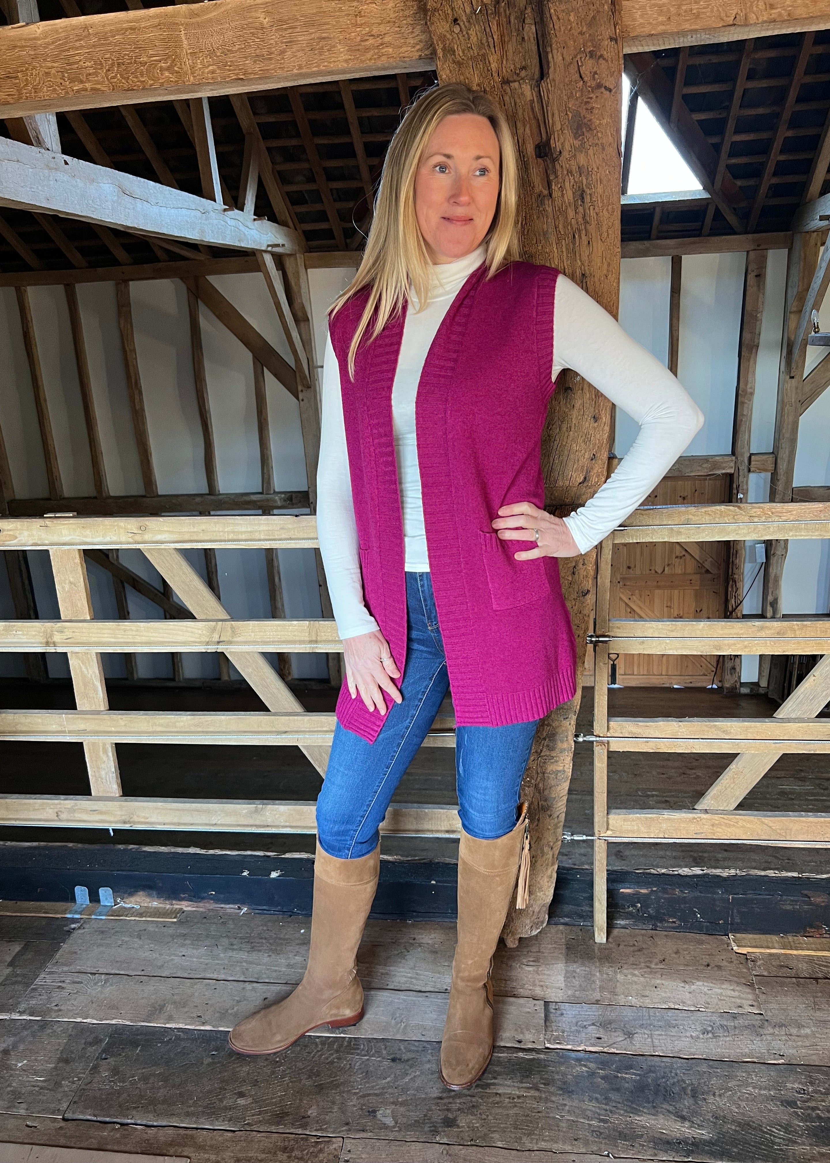 pink tillie gilet