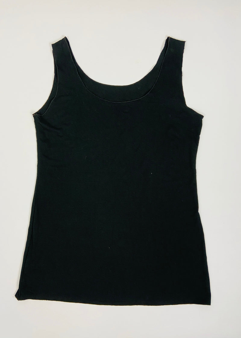 solo-mia-strati-vest-loose-comfy