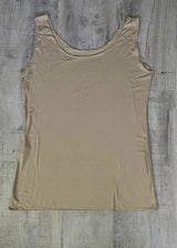 solo-mia-strati-vest-loose-comfy